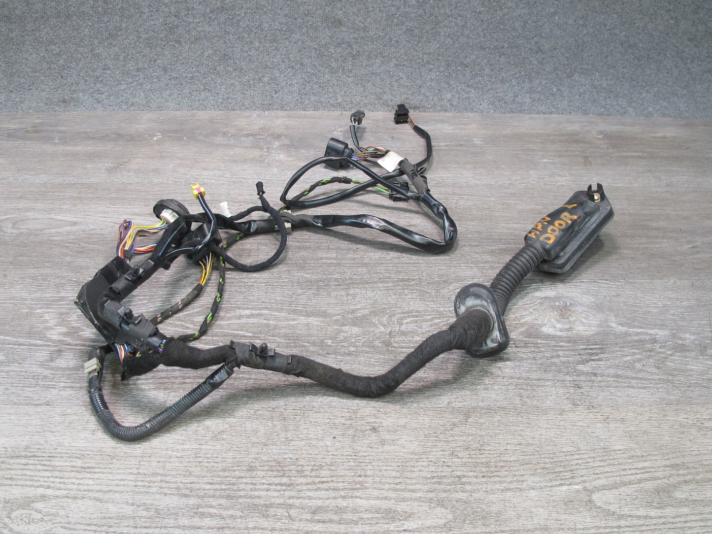 1999-2005 Porsche 911 Carrera 996 Left Driver Side Door Panel Wire Harness