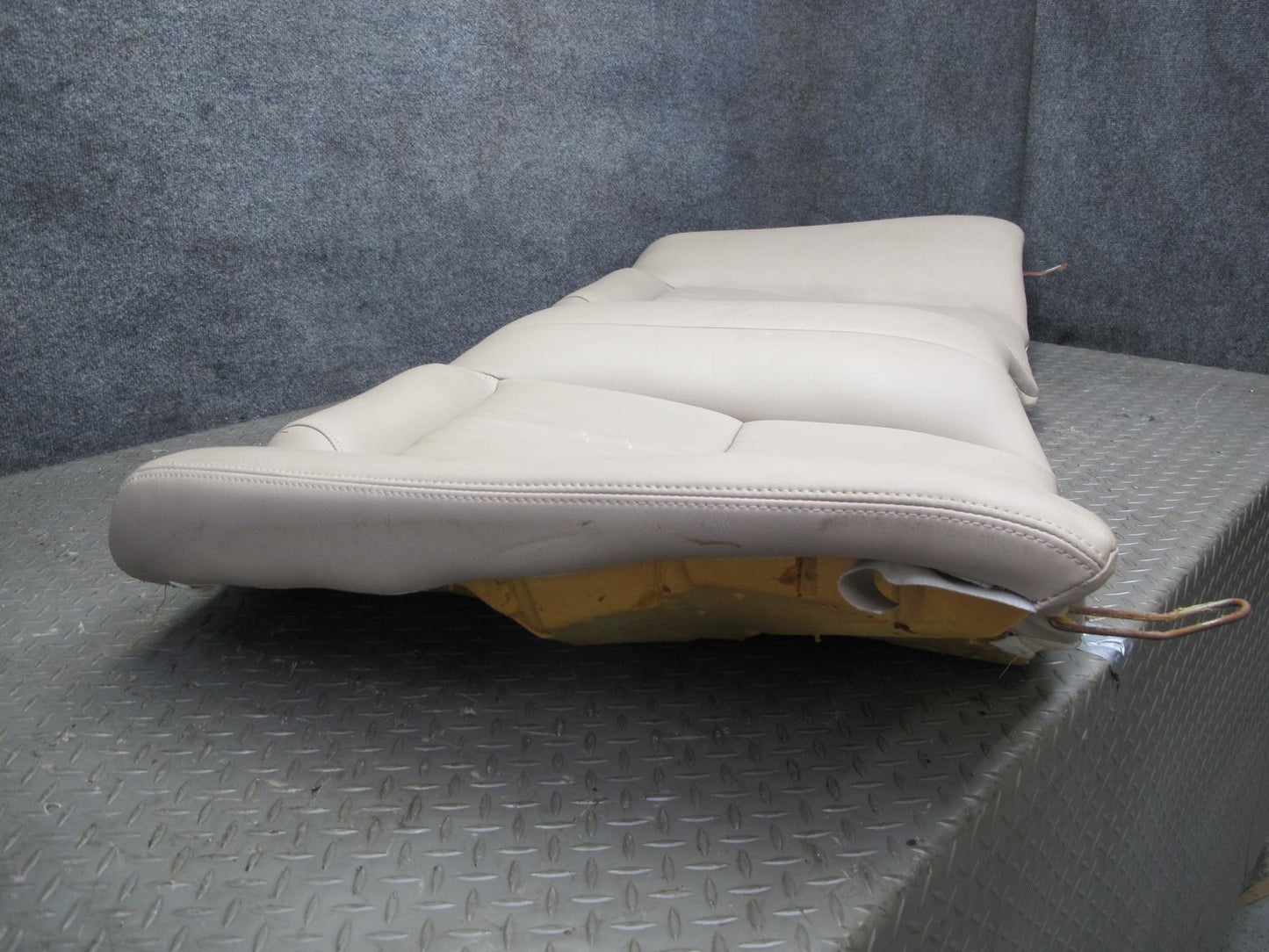 97-98 Lexus UZZ30L SC300 SC400 Rear Leather Seat Lower & Upper Cushion Ivory OEM