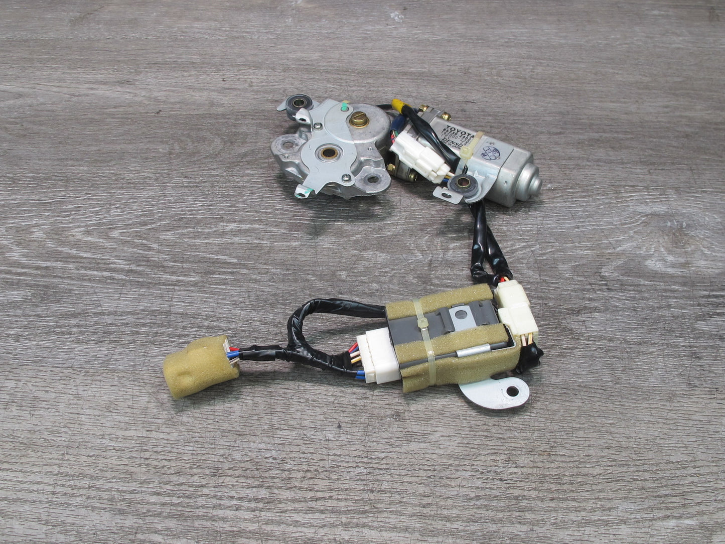 96-00 Lexus UZZ30L SC300 SC400 Sunroof Motor Drive Unit w Relay OEM