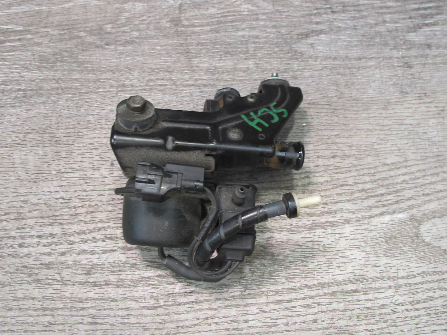 92-00 Lexus UZZ30L SC300 SC400 Heater Control Valve Pump OEM