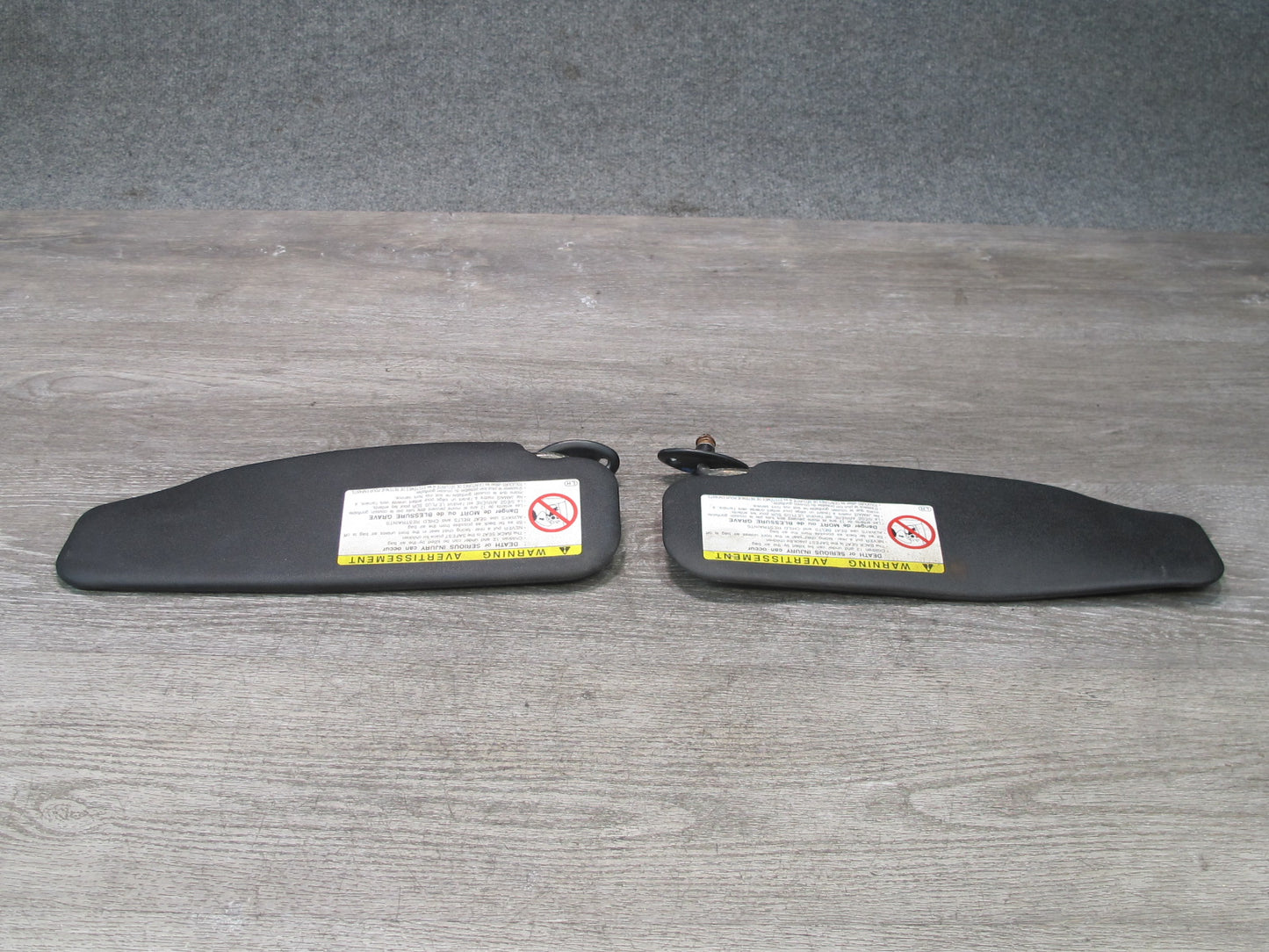 00-02 Toyota MR2 Spyder ZZW30L Set of 2 Front Left & Right Sun Visor OEM