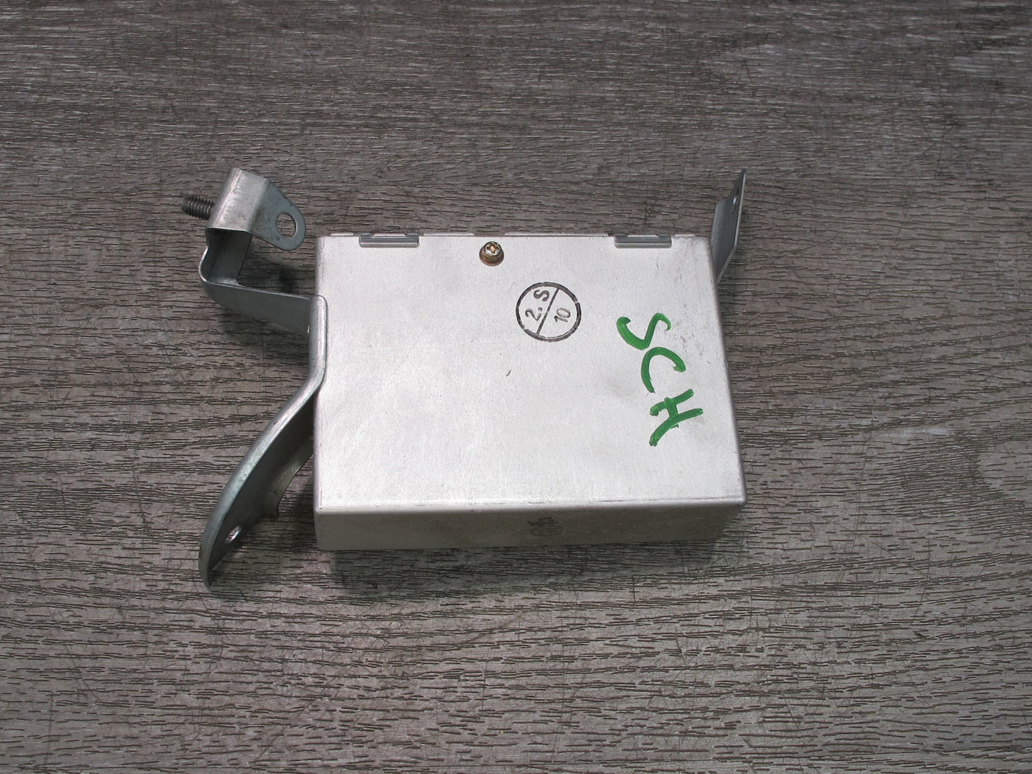 1997 Lexus UZZ30L SC400 Cruise Control Module 88240-24260 OEM