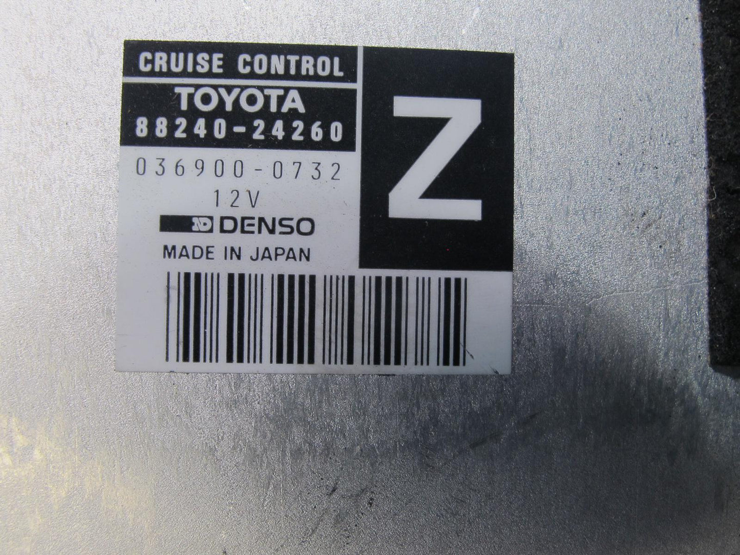 1997 Lexus UZZ30L SC400 Cruise Control Module 88240-24260 OEM