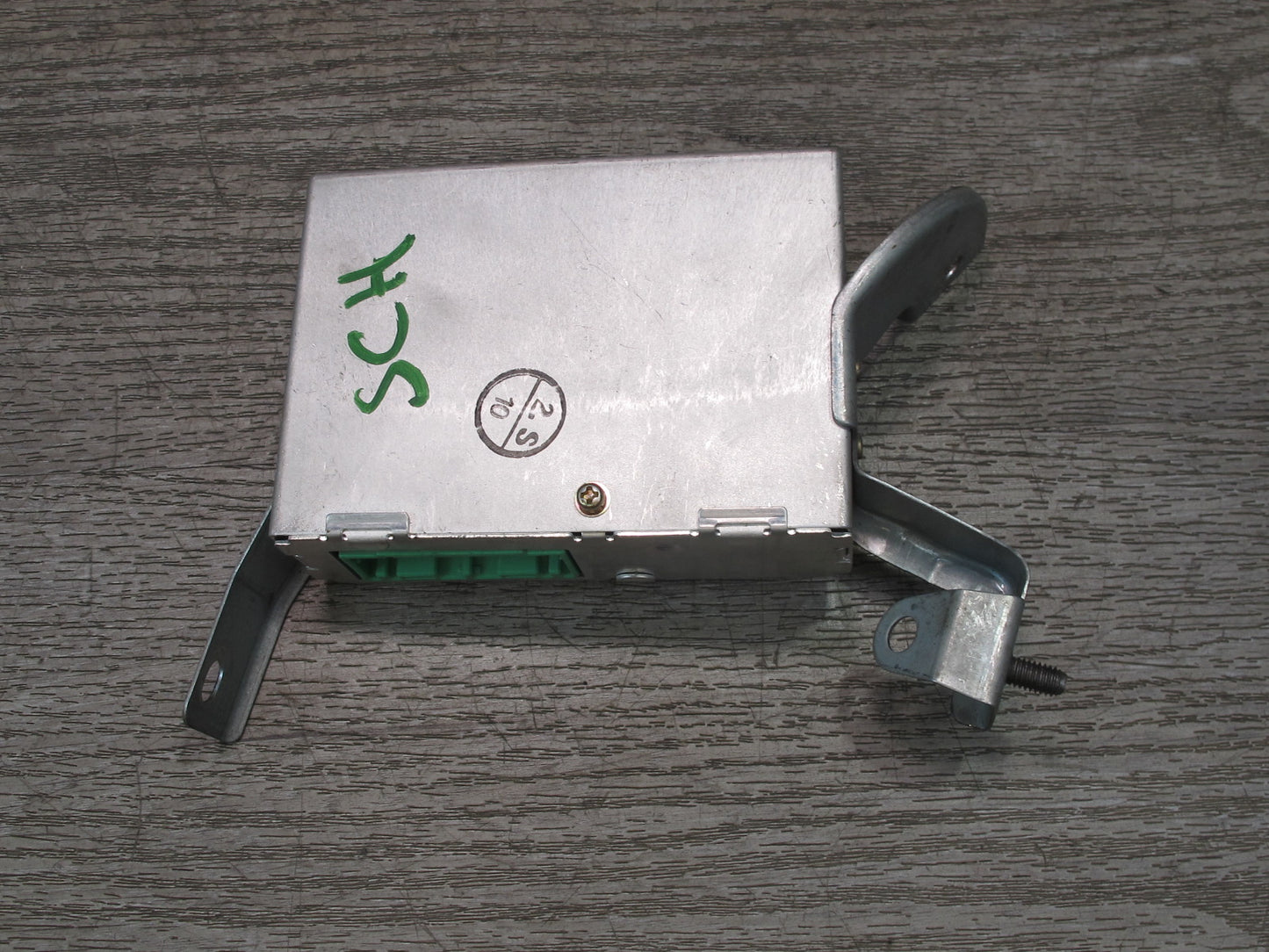 1997 Lexus UZZ30L SC400 Cruise Control Module 88240-24260 OEM