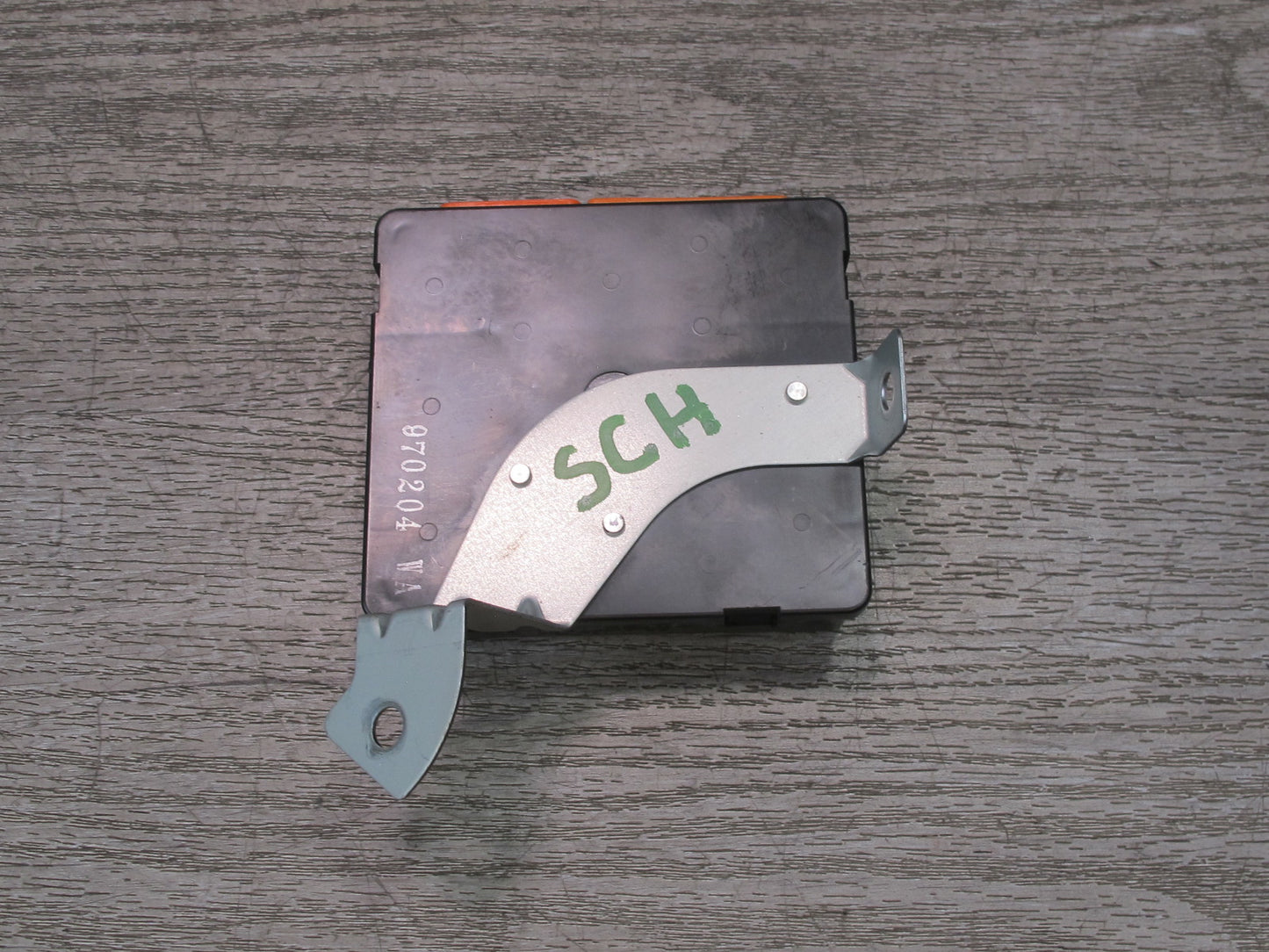97-98 Lexus UZZ30L SC300 SC400 Theft Warning Control Module 89730-24021 OEM