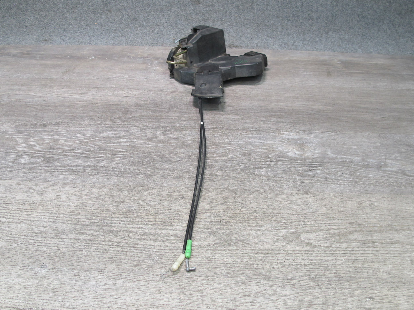 00-05 Toyota MR2 Spyder ZZW30L Left Door Lock Latch Actuator OEM