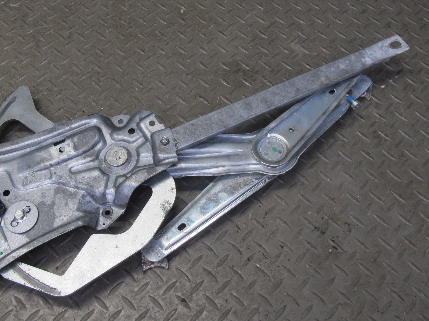 96-02 BMW E36/7 Z3 Roadster Left Driver Door Window Regulator w Motor OEM