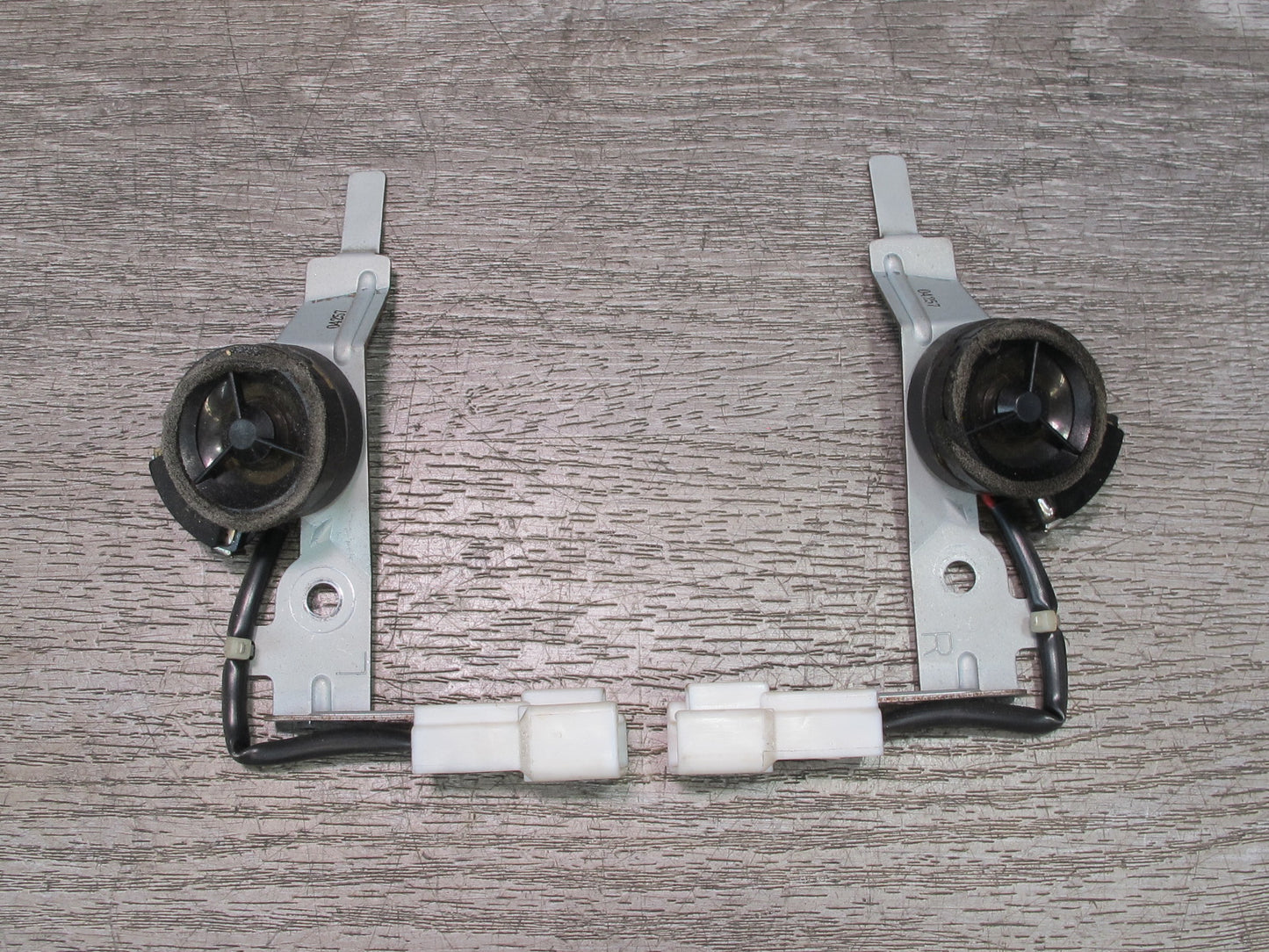 00-05 Toyota MR2 Spyder ZZW30L Set of 2 Left & Right Door Speaker Tweeter OEM