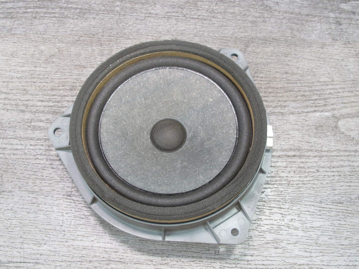 00-05 Toyota MR2 Spyder Set of 2 Left & Right Door Speaker 86160-22860 OEM