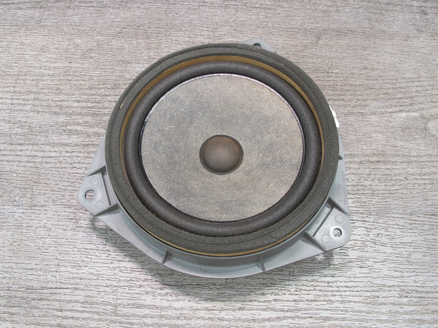 00-05 Toyota MR2 Spyder Set of 2 Left & Right Door Speaker 86160-22860 OEM