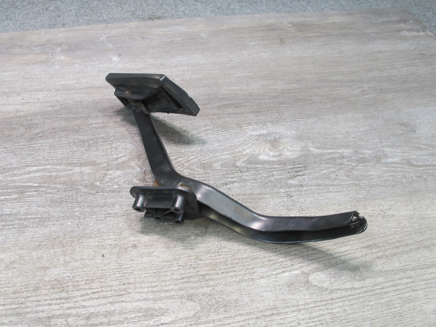 92-96 Chevrolet Corvette C4 Gas Acceleration Pedal OEM