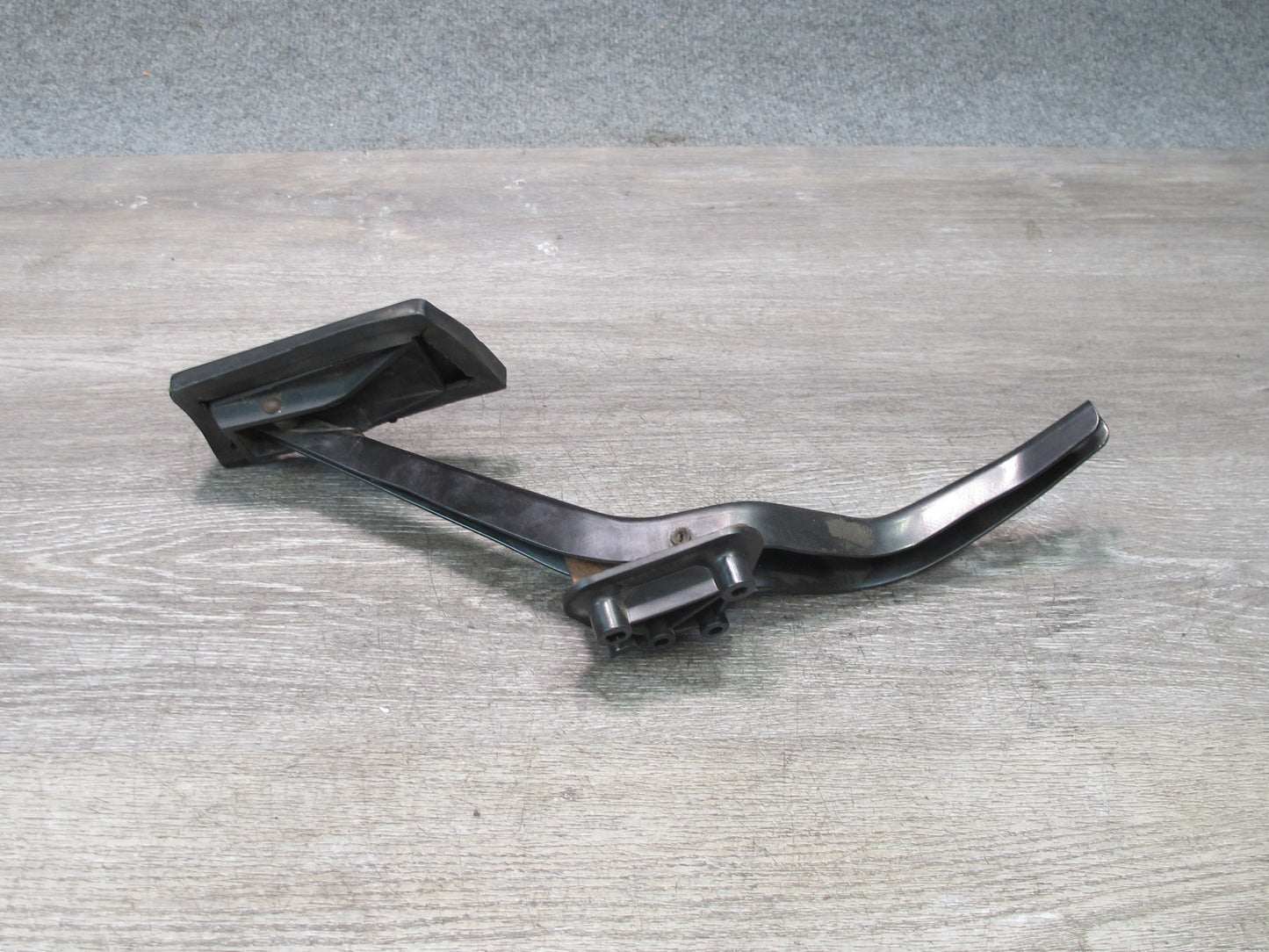92-96 Chevrolet Corvette C4 Gas Acceleration Pedal OEM
