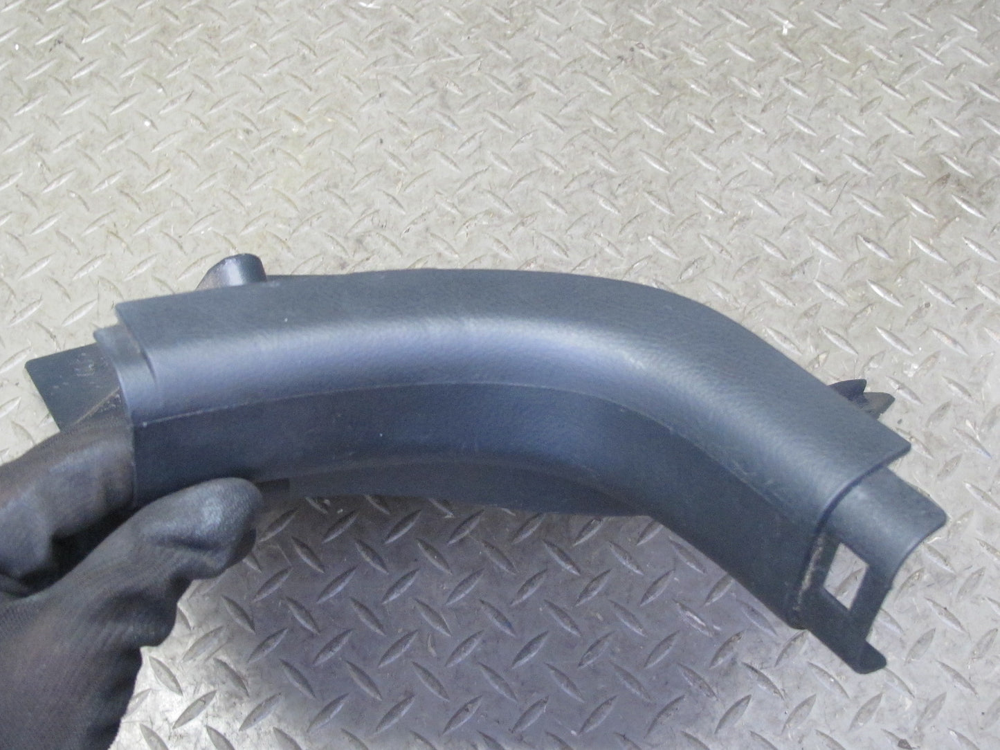 00-05 Toyota MR2 Spyder ZZW30L Set of 2 Front Kick Trim Cover Panel OEM