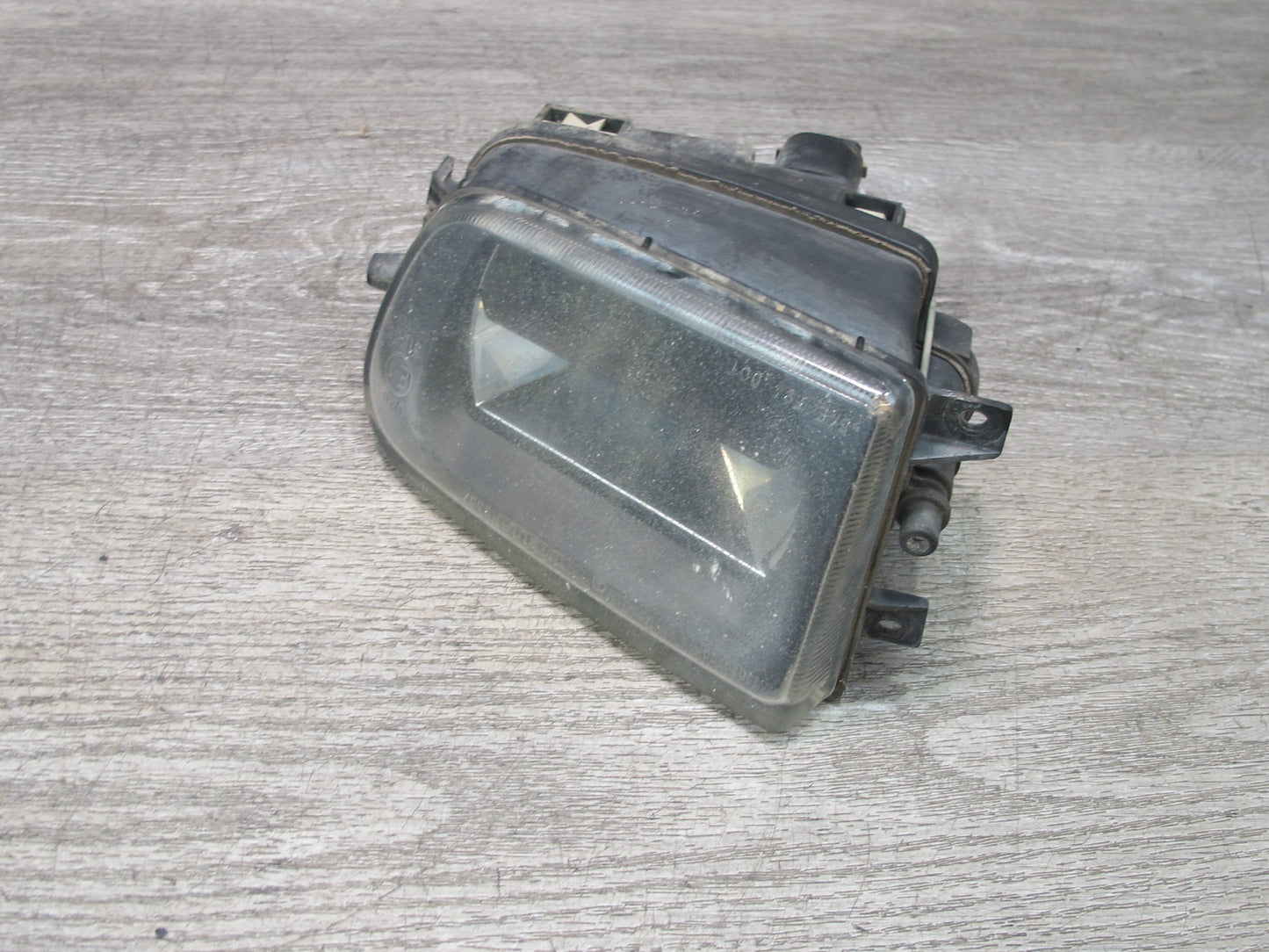 96-99 BMW E36/7 Z3 Set of 2 Front Left & Right Fog Light Lamp OEM