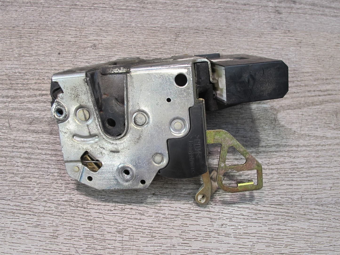 96-02 BMW E36/7 Z3 Right Passenger Door Lock Latch Actuator OEM