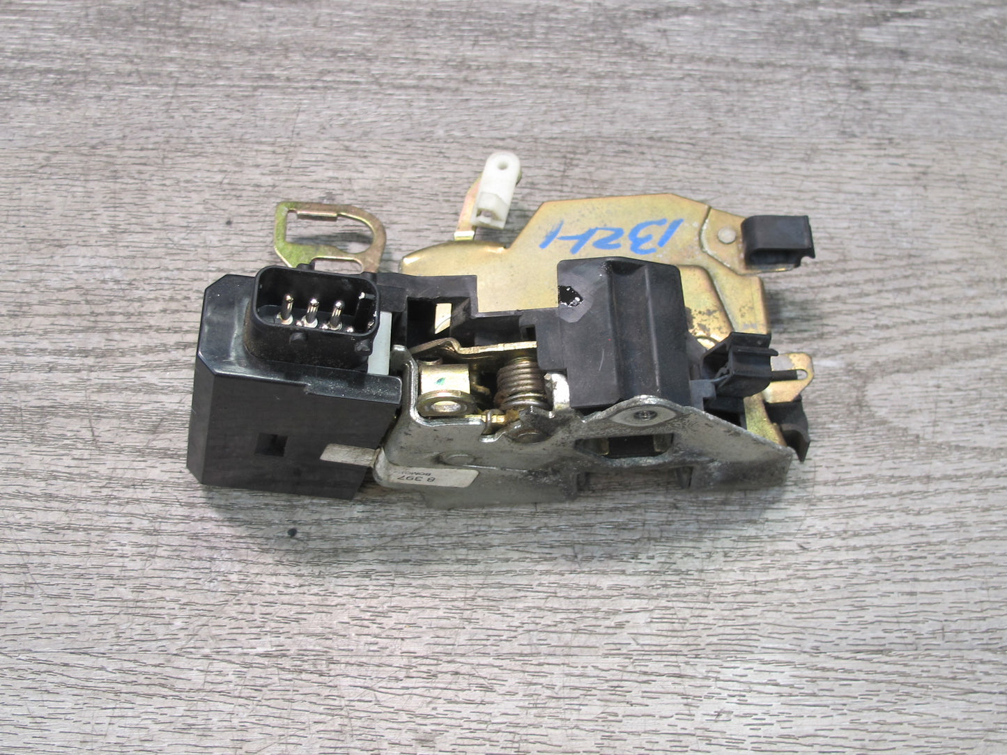 96-02 BMW E36/7 Z3 Left Driver Door Lock Latch Actuator OEM