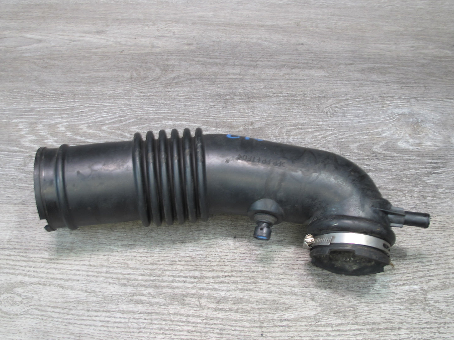 99-01 Isuzu Vehicross Engine Air Intake Duct Tube Pipe w Temperature Sensor OEM