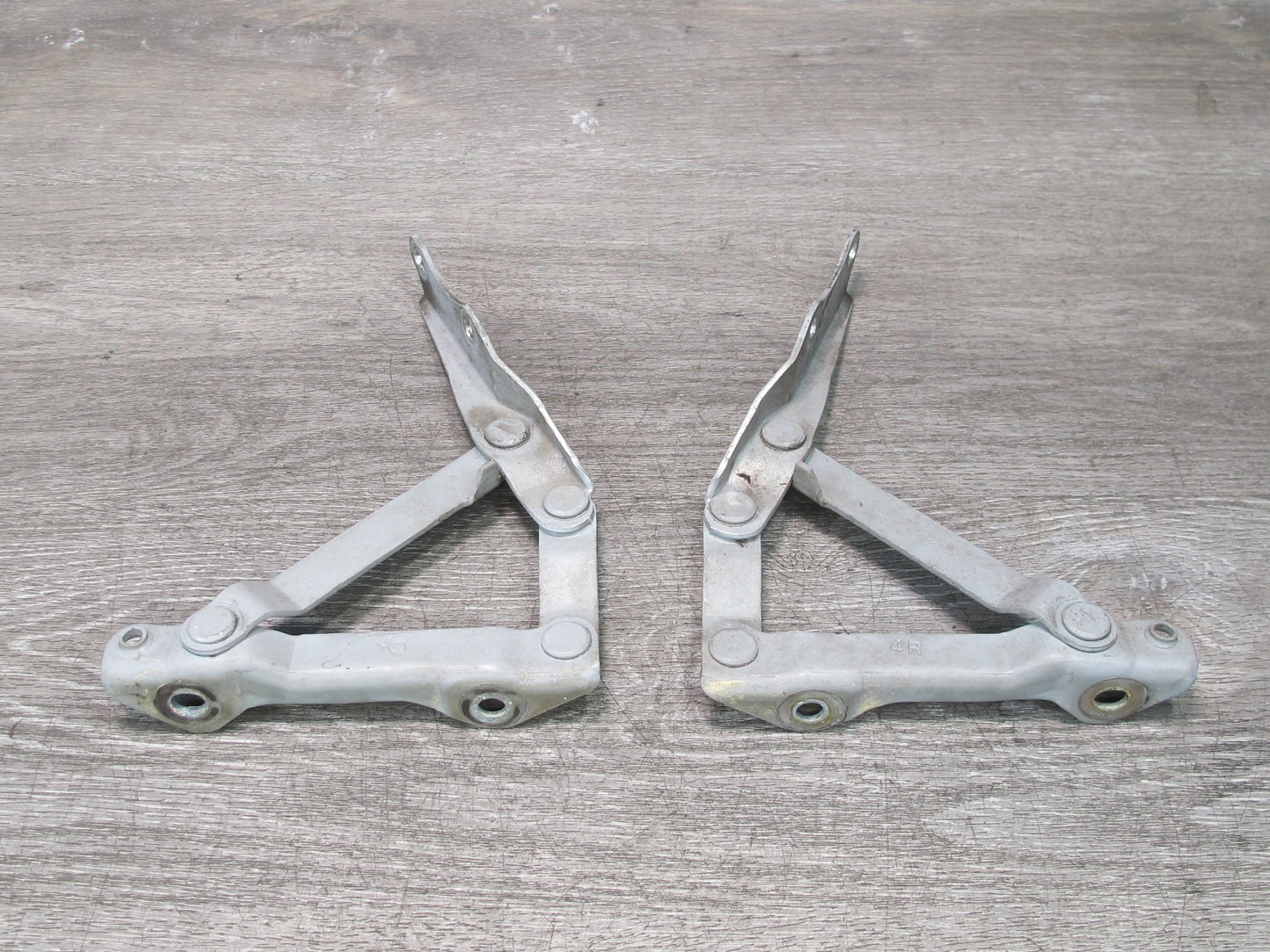 00-05 Toyota MR2 Spyder ZZW30L Set of 2 Rear Left & Right Engine Lid Hood Hinge