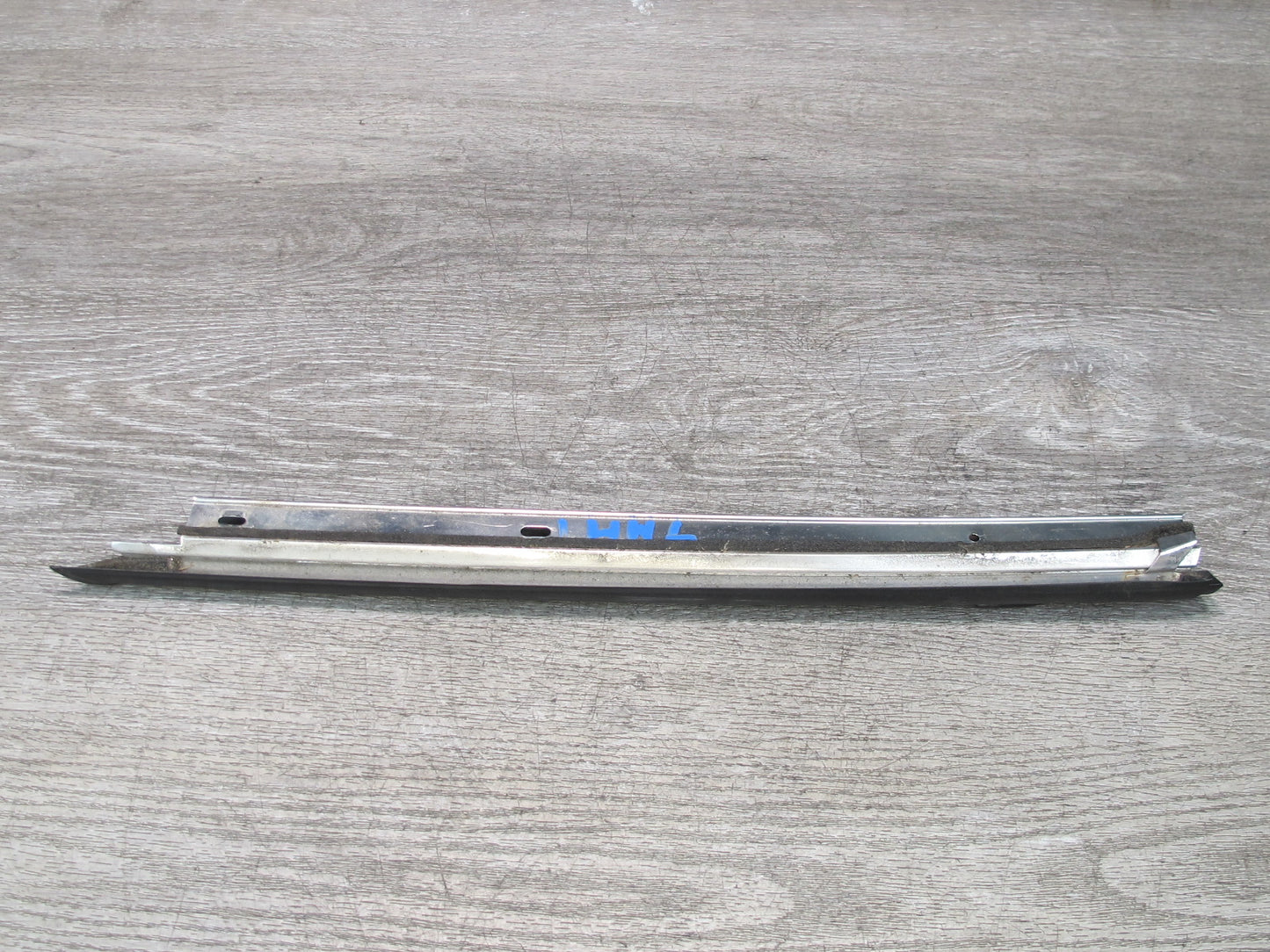00-05 Toyota MR2 Spyder Set of 2 Front Left & Right A Pillar Drip Molding OEM