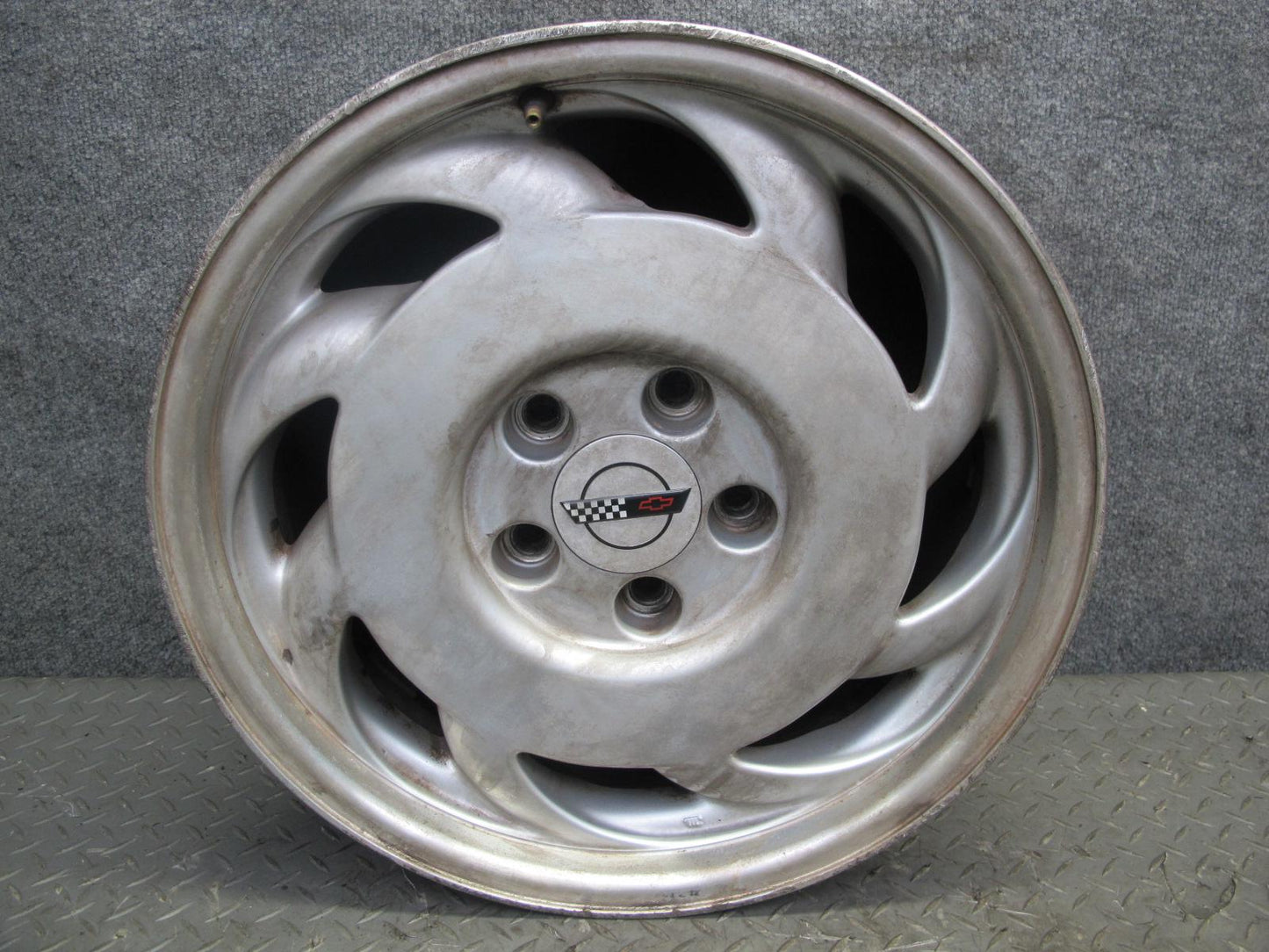 91-92 Chevrolet Corvette C4 Right 17" R17 Alloy Wheel Rim 17x9.5J ET56 OEM