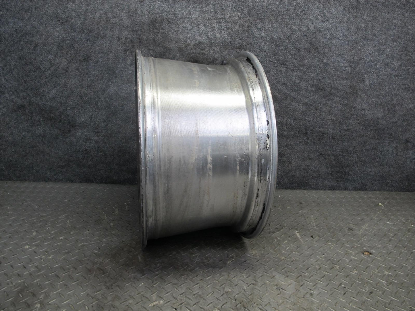 91-92 Chevrolet Corvette C4 Right 17" R17 Alloy Wheel Rim 17x9.5J ET56 OEM