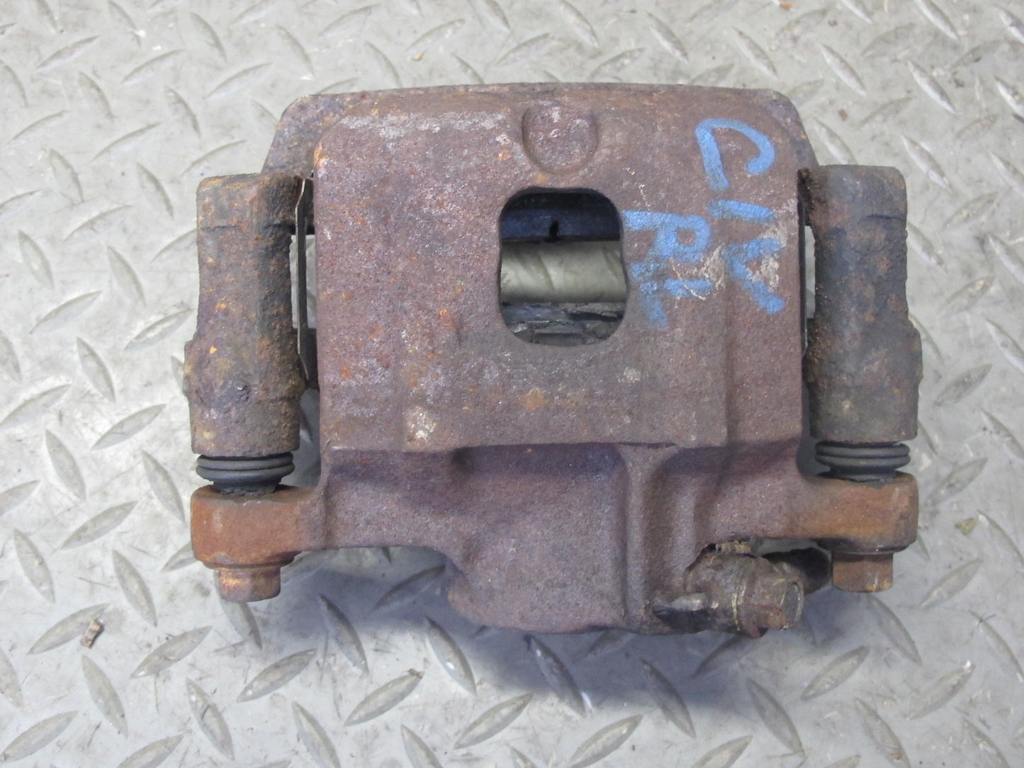 99-01 Isuzu Vehicross Set of 2 Rear Left & Right Brake Caliper OEM