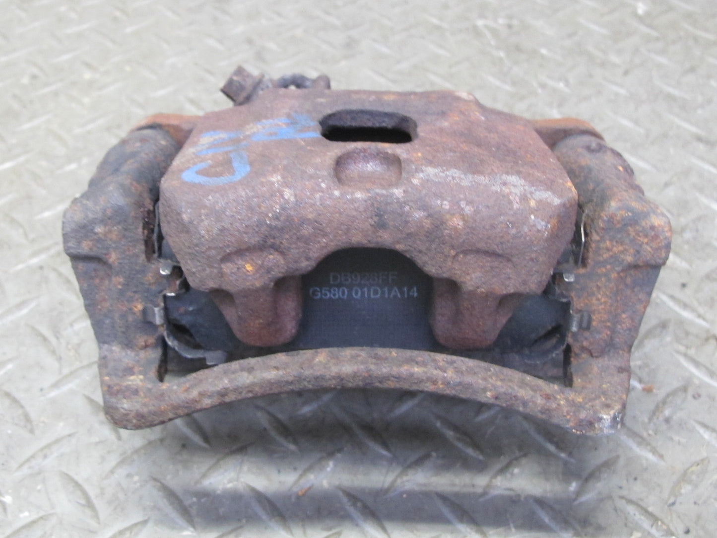 99-01 Isuzu Vehicross Set of 2 Rear Left & Right Brake Caliper OEM