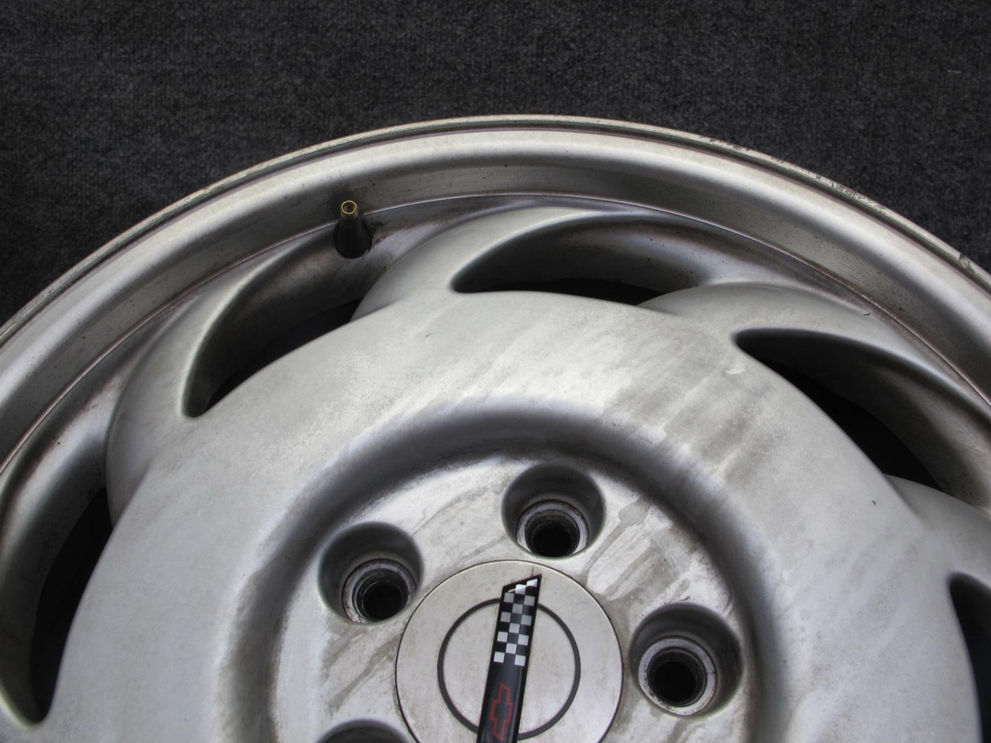 91-92 Chevrolet Corvette C4 Left 17" R17 Alloy Wheel Rim 17x9.5J ET56 OEM