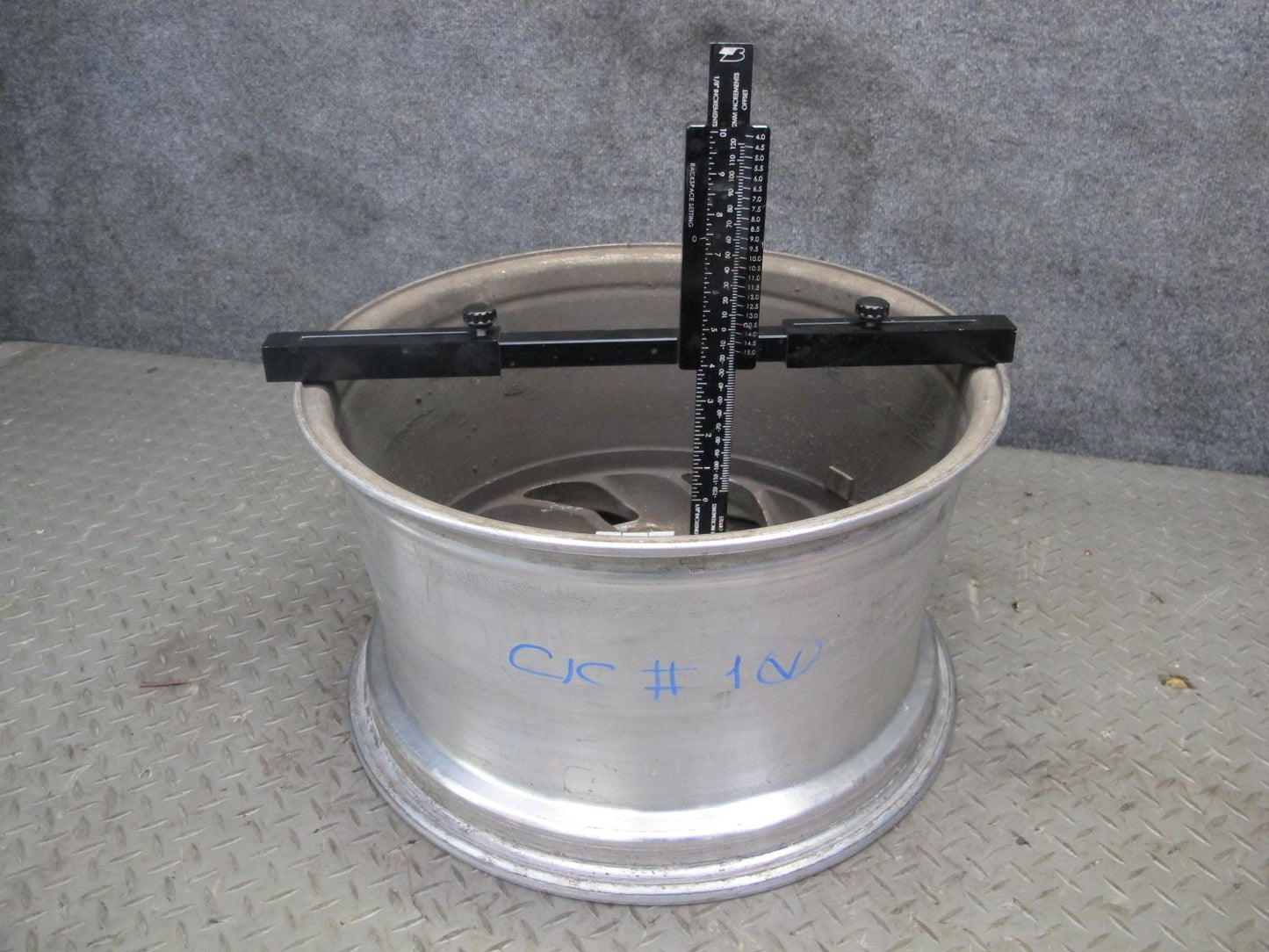 91-92 Chevrolet Corvette C4 Left 17" R17 Alloy Wheel Rim 17x9.5J ET56 OEM