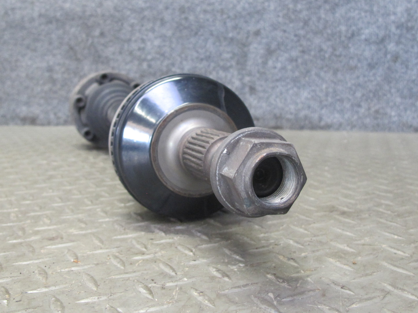 2002-2005 Porsche 911 Carrera 996 RWD A/T Rear Right Pass Side Axle Shaft