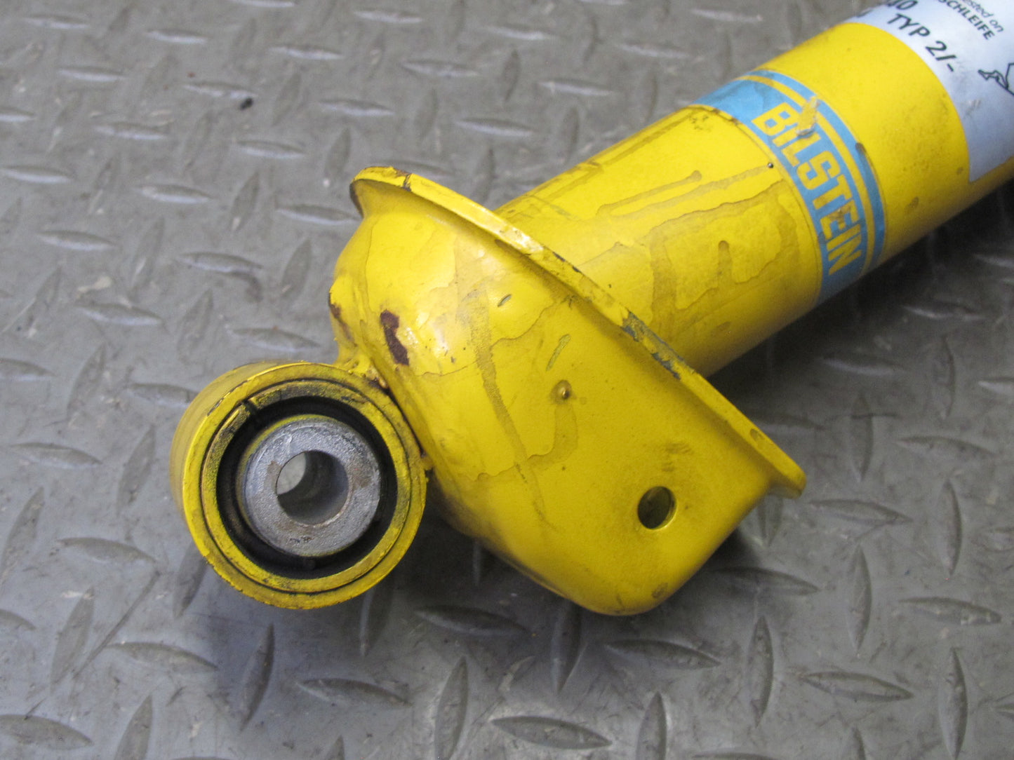 2002-2005 Porsche 911 996 Rear Right Side Strut Shock Absorber Bilstein