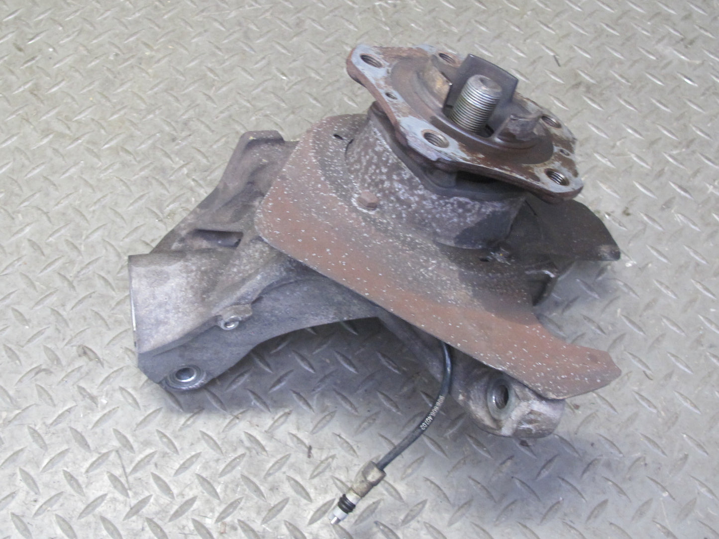 1999-2005 Porsche 911 996 Front Left Side Spindle Knuckle Wheel Hub Bearing