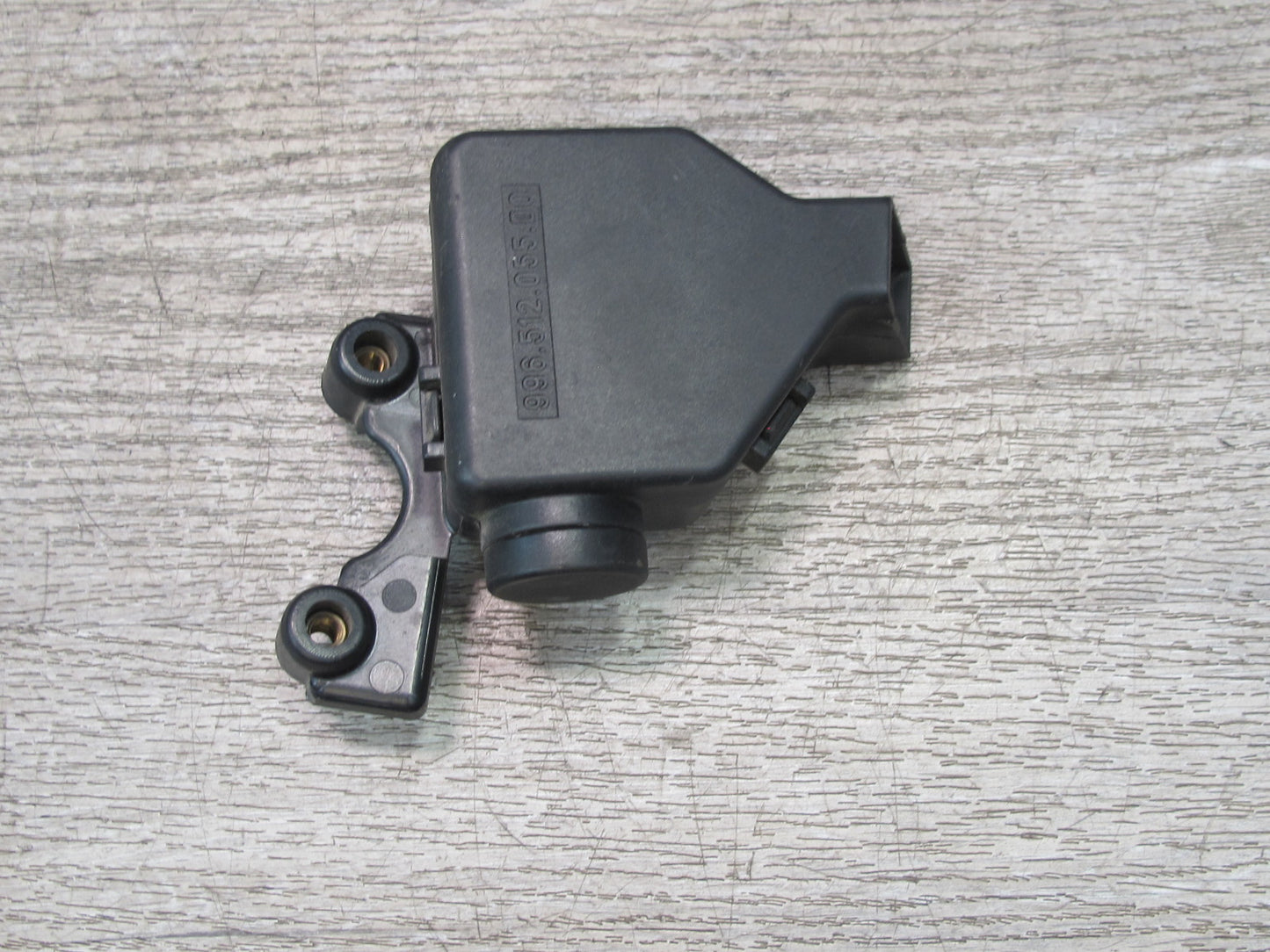2002-2005 Porsche 911 Carrera 996 Rear Lock Latch Motor Release Actuator