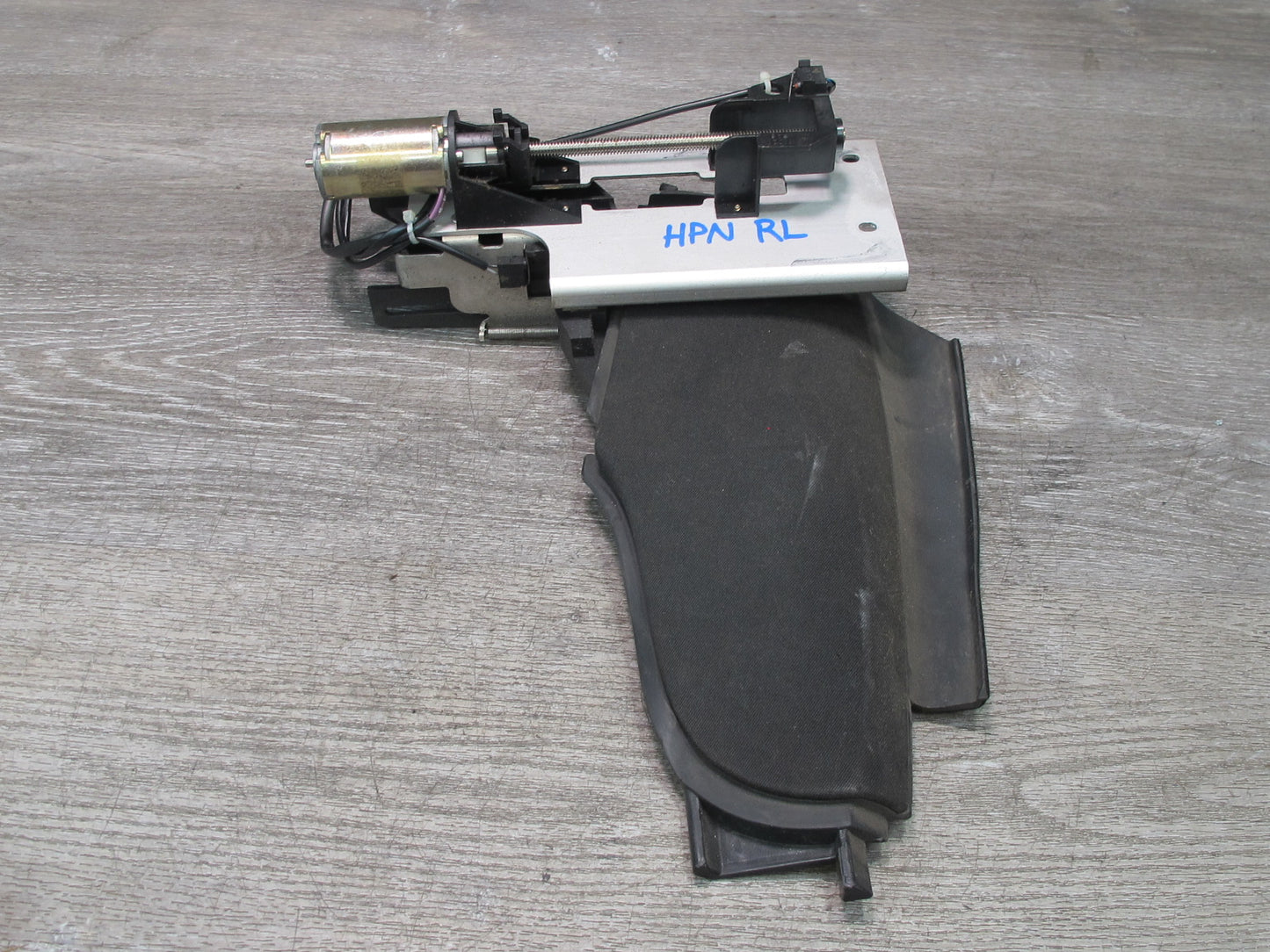 1999-2005 Porsche 911 996 Convertible Rear Left Side Roof Flap Lateral Motor