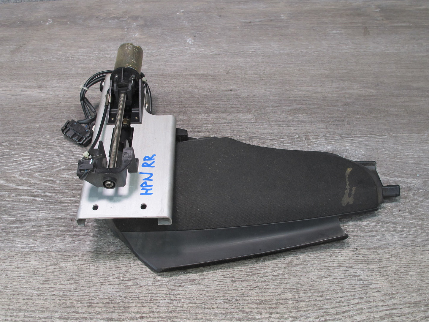 1999-2005 Porsche 911 996 Convertible Rear Right Side Roof Flap Lateral Motor