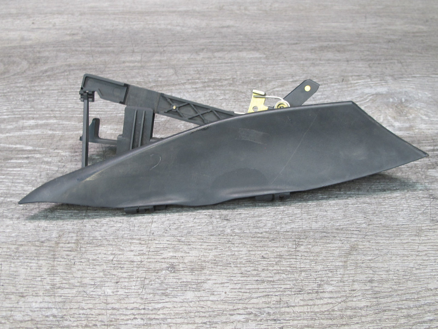 1999-2005 Porsche 911 996 Convertible Right Side Roof Hinge Cover Bracket