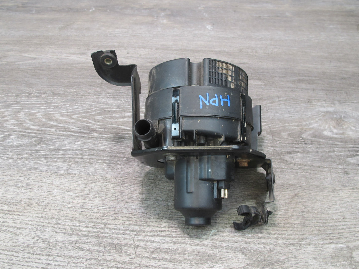 2000-2005 Porsche 911 Carrera 996 Engine Secondary Air Injection Cooling Pump