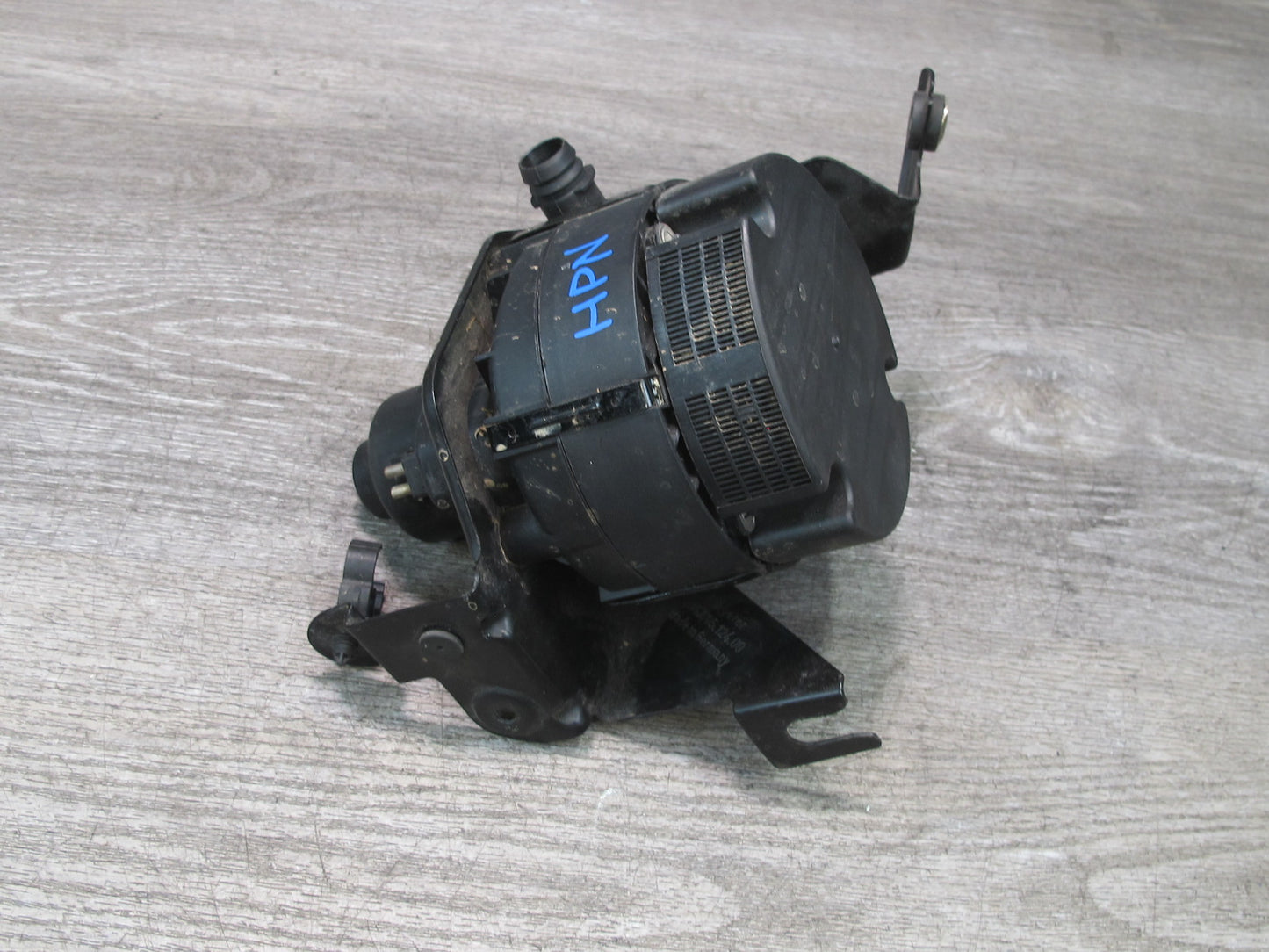 2000-2005 Porsche 911 Carrera 996 Engine Secondary Air Injection Cooling Pump