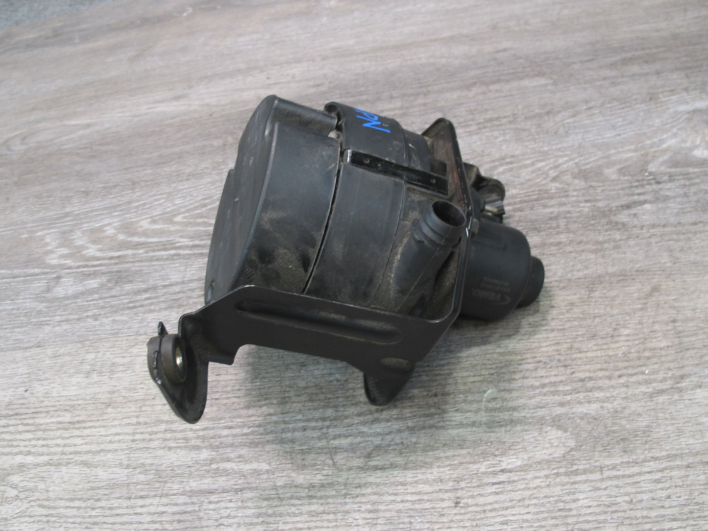 2000-2005 Porsche 911 Carrera 996 Engine Secondary Air Injection Cooling Pump