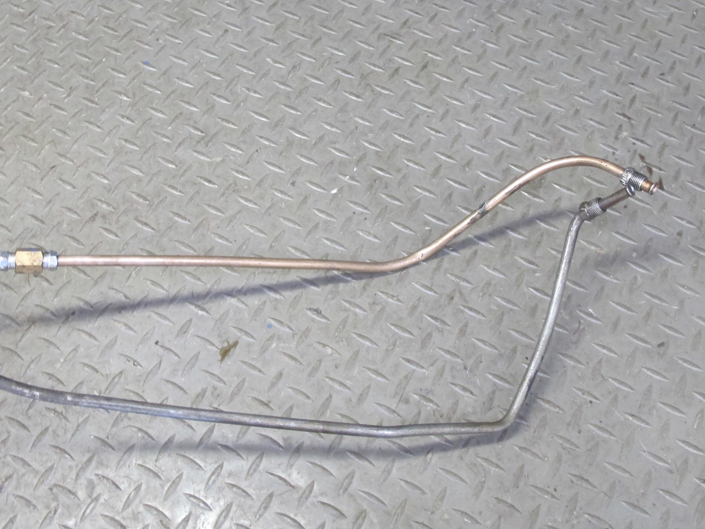 1992 Chevrolet Corvette C4 4L60 AT Auto Transmission Oil Cooler Pipe Line OEM