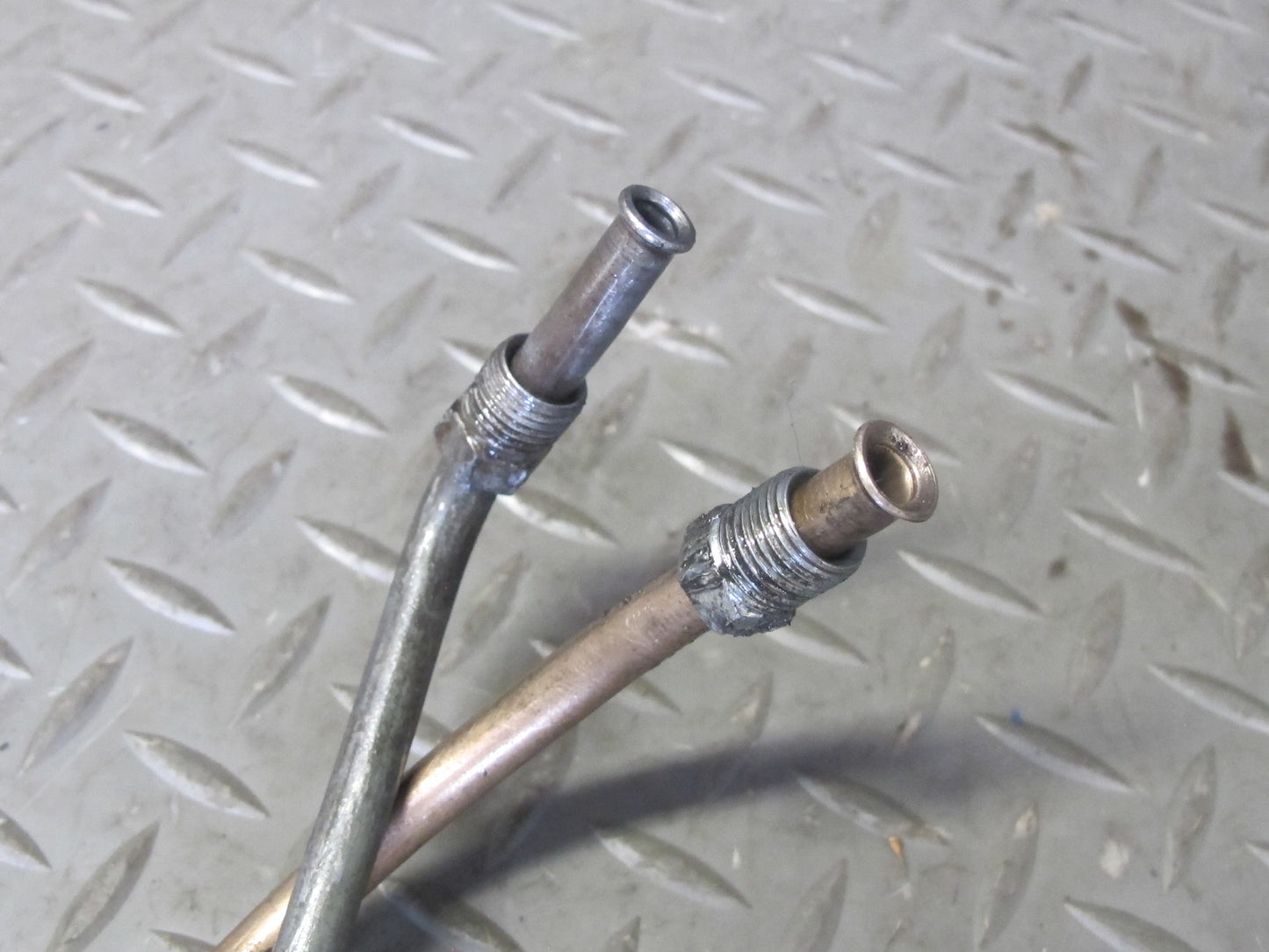 1992 Chevrolet Corvette C4 4L60 AT Auto Transmission Oil Cooler Pipe Line OEM