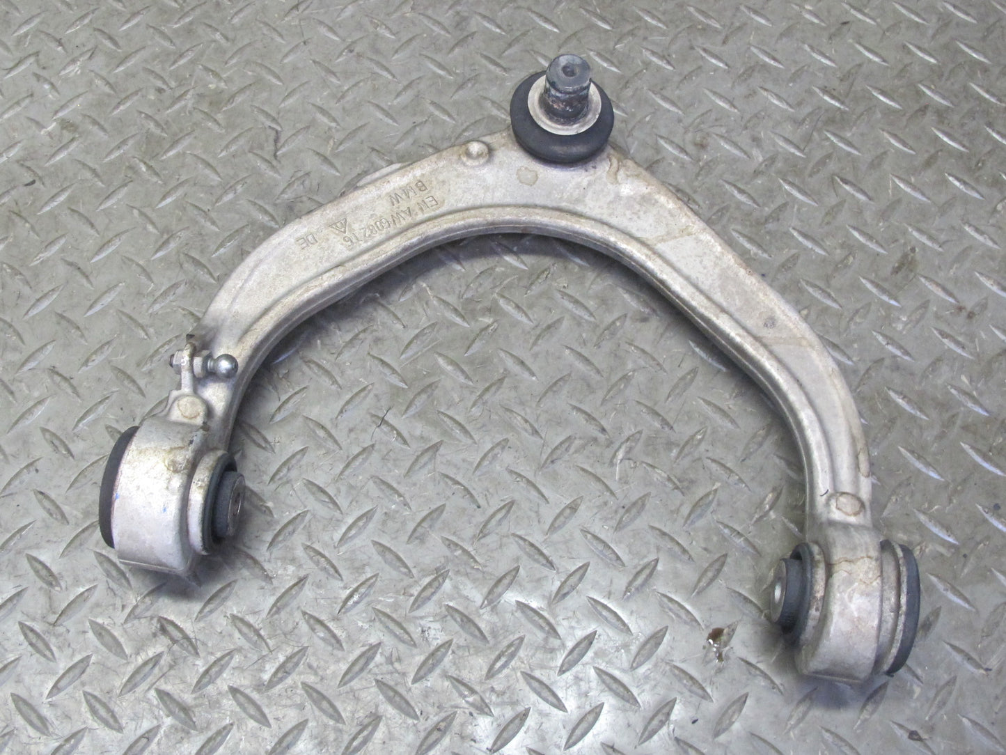 2010-2014 BMW E70 E71 X5M X6M Front Left & Right Side Upper Control Arm Set