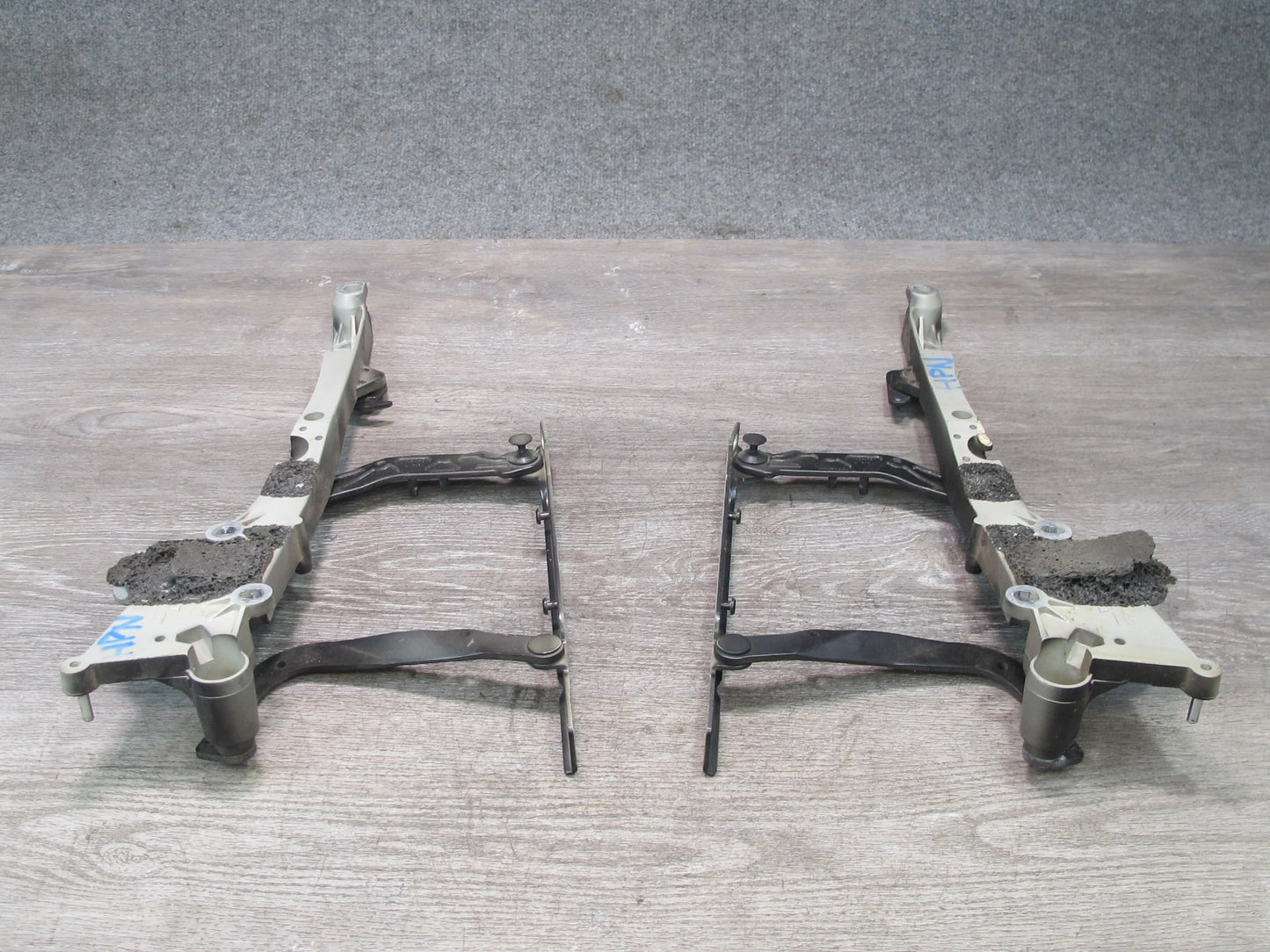 1999-2005 Porsche 911 996 Convertible TOP Cover Left & Right Side Hinge Set