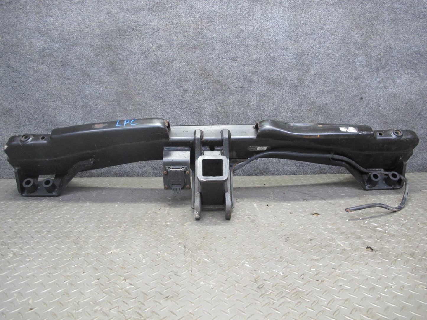 2003-2010 Porsche Cayenne 957 Rear TOW Trailer Hitch Reinforcement Bar