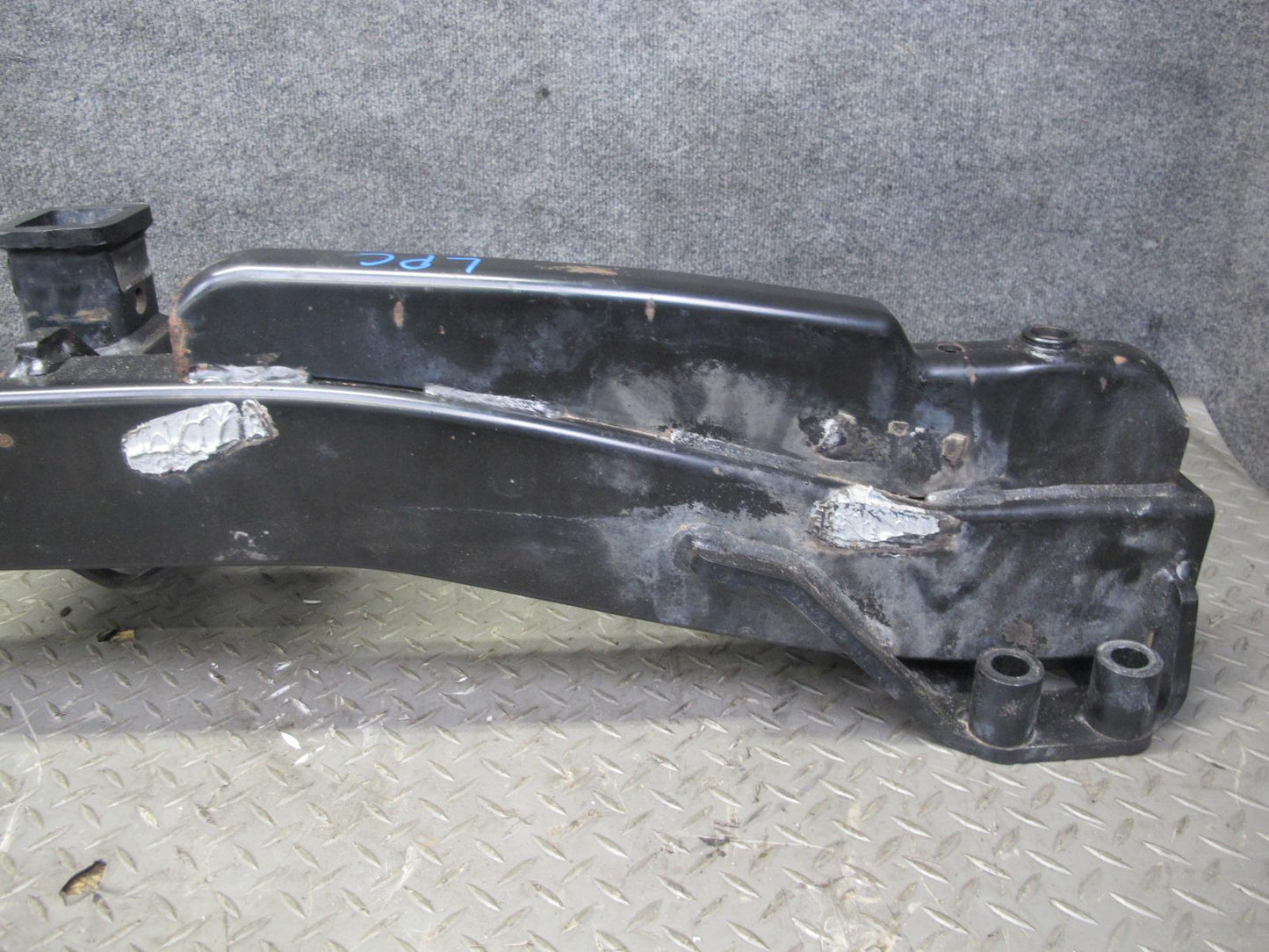 2003-2010 Porsche Cayenne 957 Rear TOW Trailer Hitch Reinforcement Bar