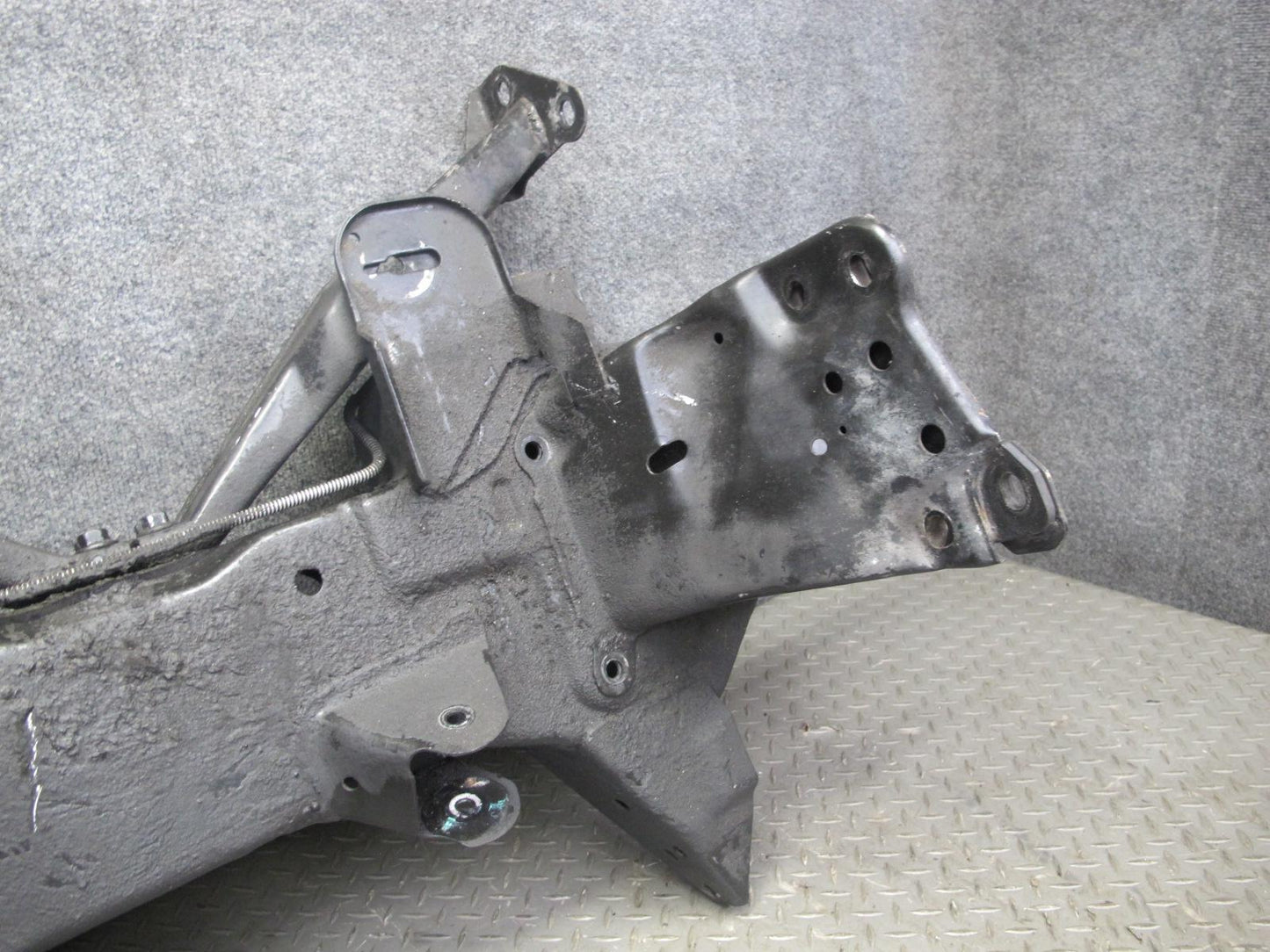 1992 Chevrolet Corvette C4 Front Engine Cradle Subframe Crossmember Carrier OEM