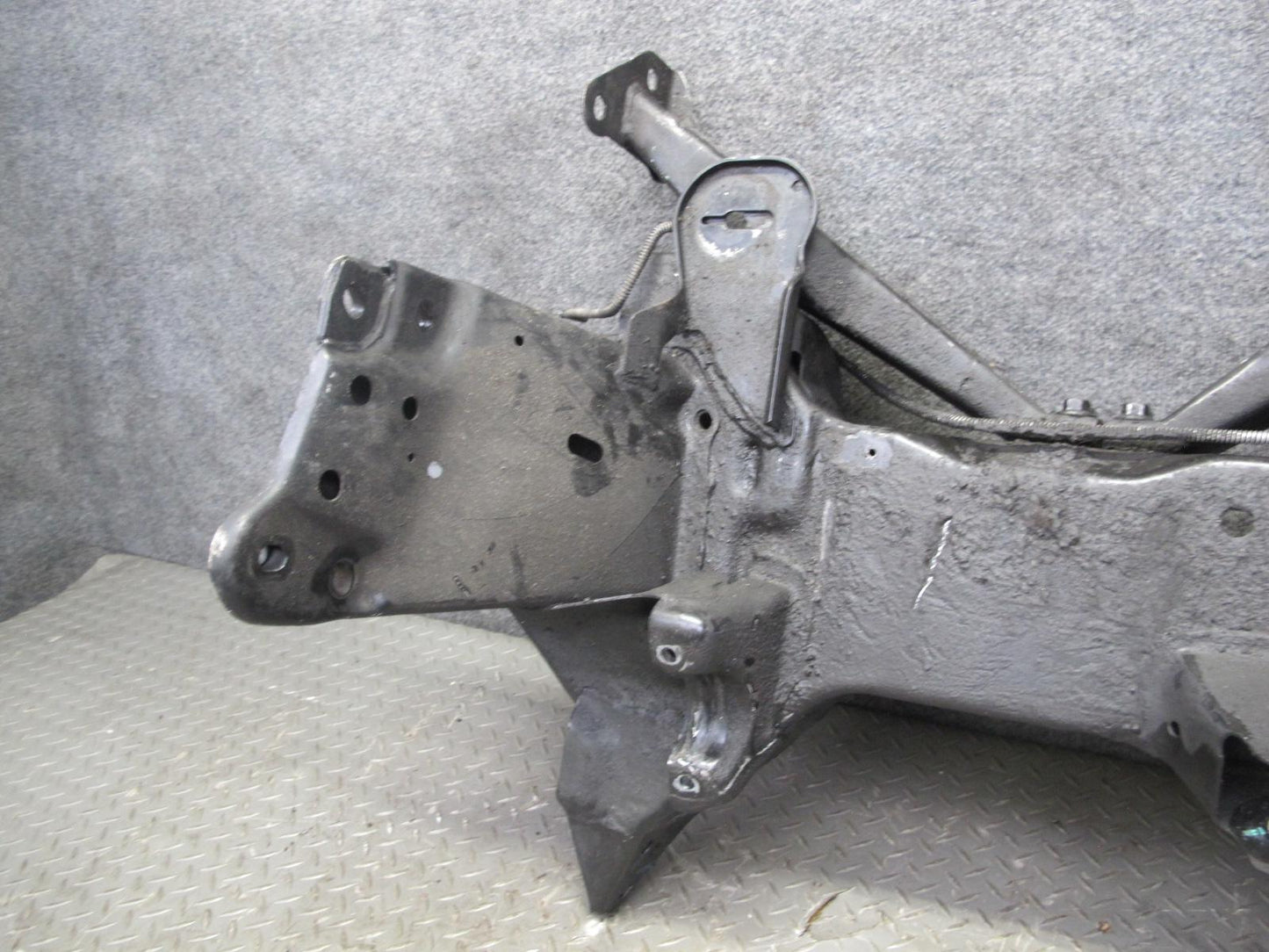 1992 Chevrolet Corvette C4 Front Engine Cradle Subframe Crossmember Carrier OEM