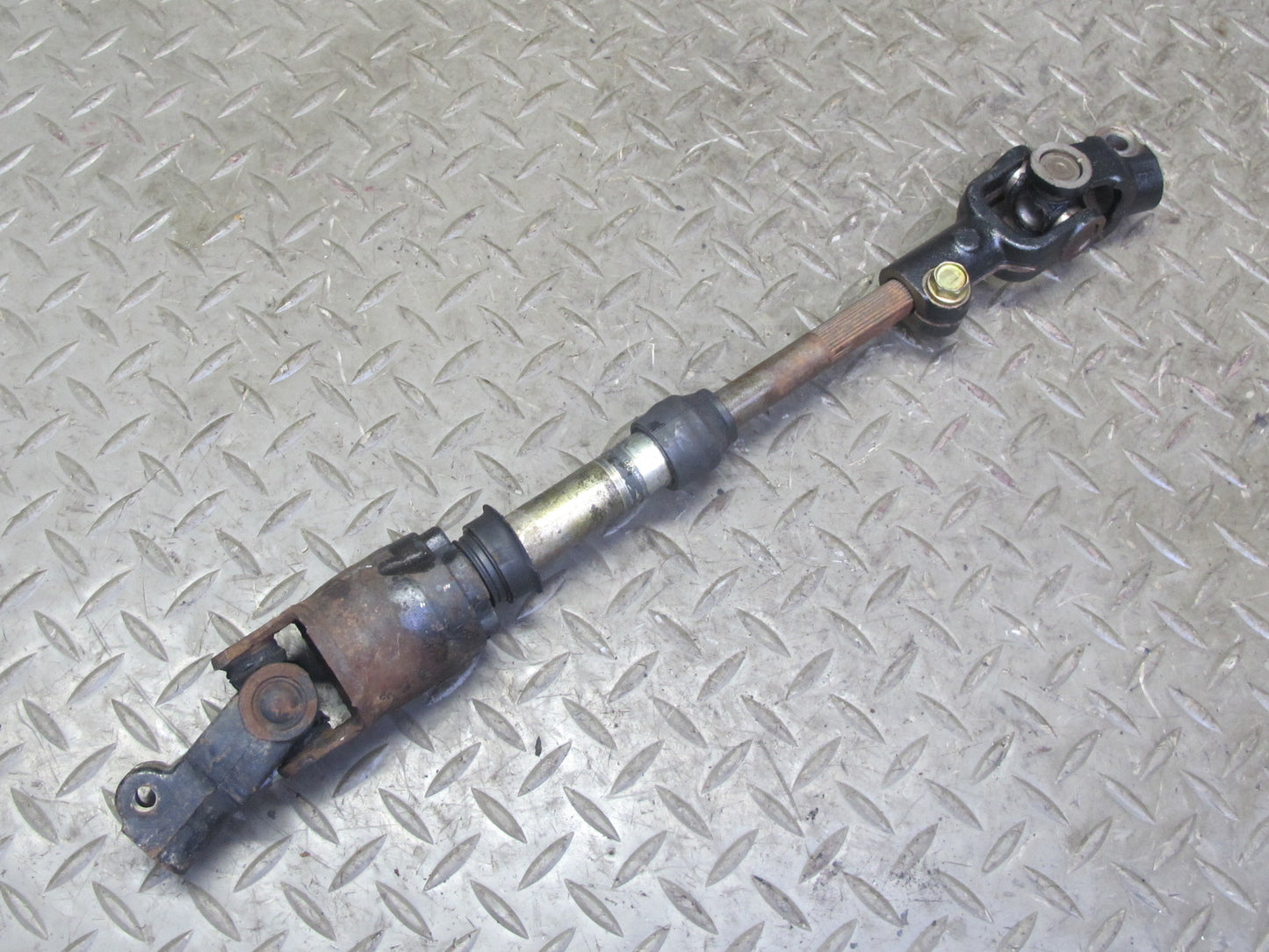 00-05 Toyota MR2 Spyder ZZW30L Steering Column U Joint Linkage Shaft OEM