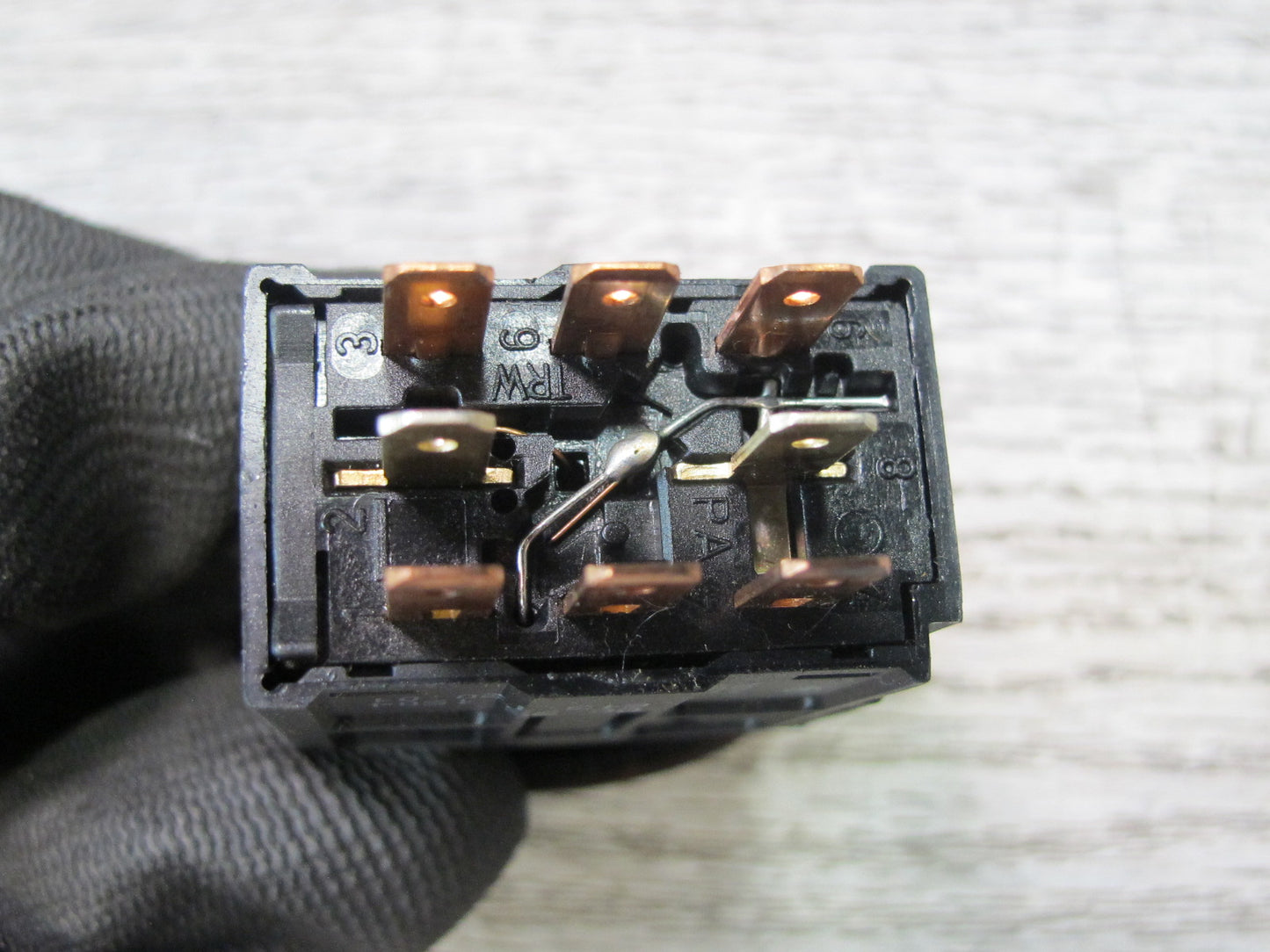 2002-2005 Porsche 911 Carrera 996 Hazard Flasher Light Switch Button