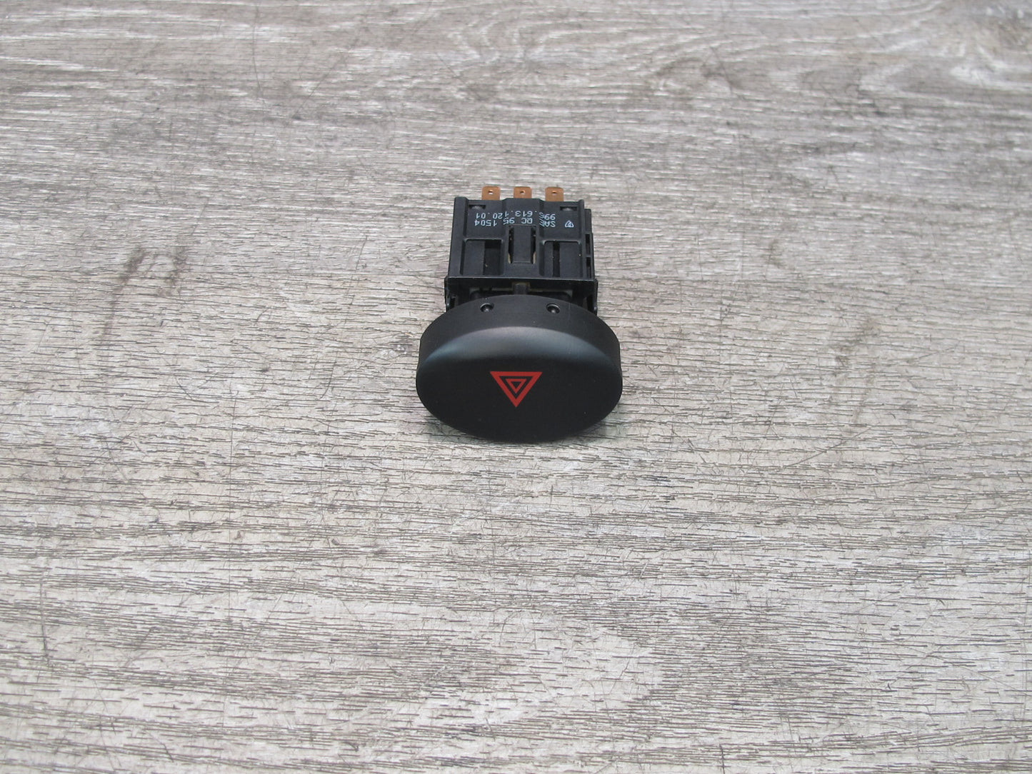2002-2005 Porsche 911 Carrera 996 Hazard Flasher Light Switch Button